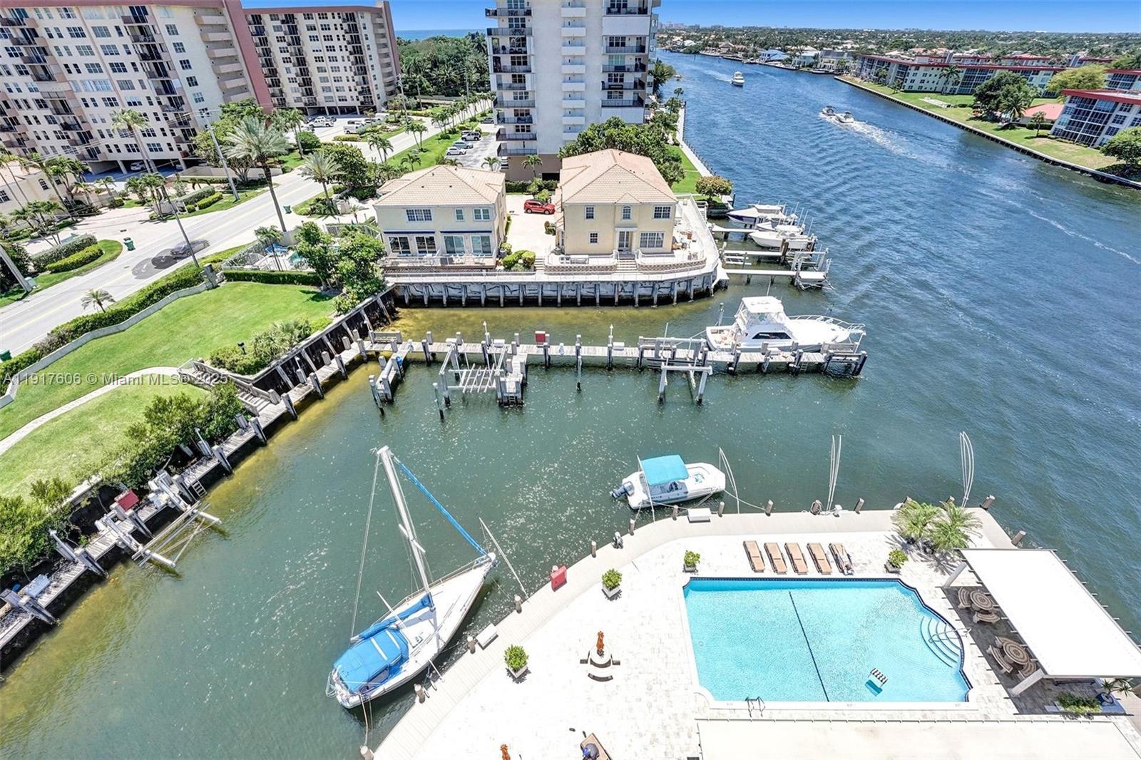 HILLSBORO ISLAND HOUSE CO - Residential