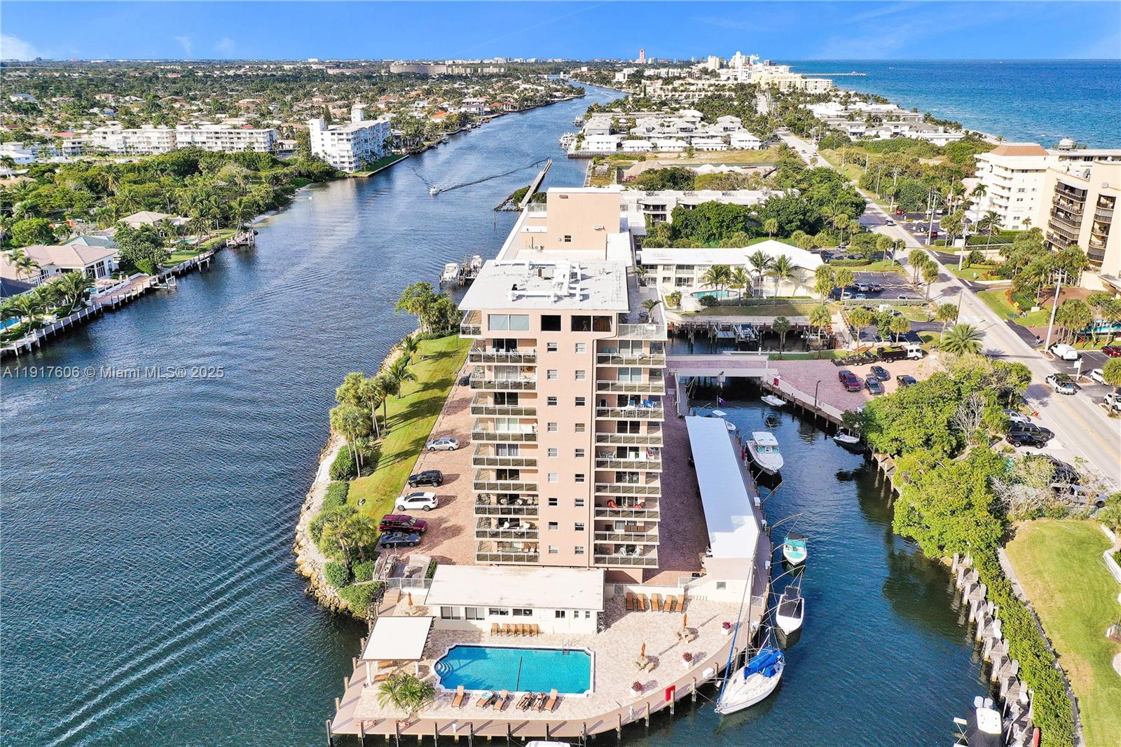 HILLSBORO ISLAND HOUSE CO - Residential