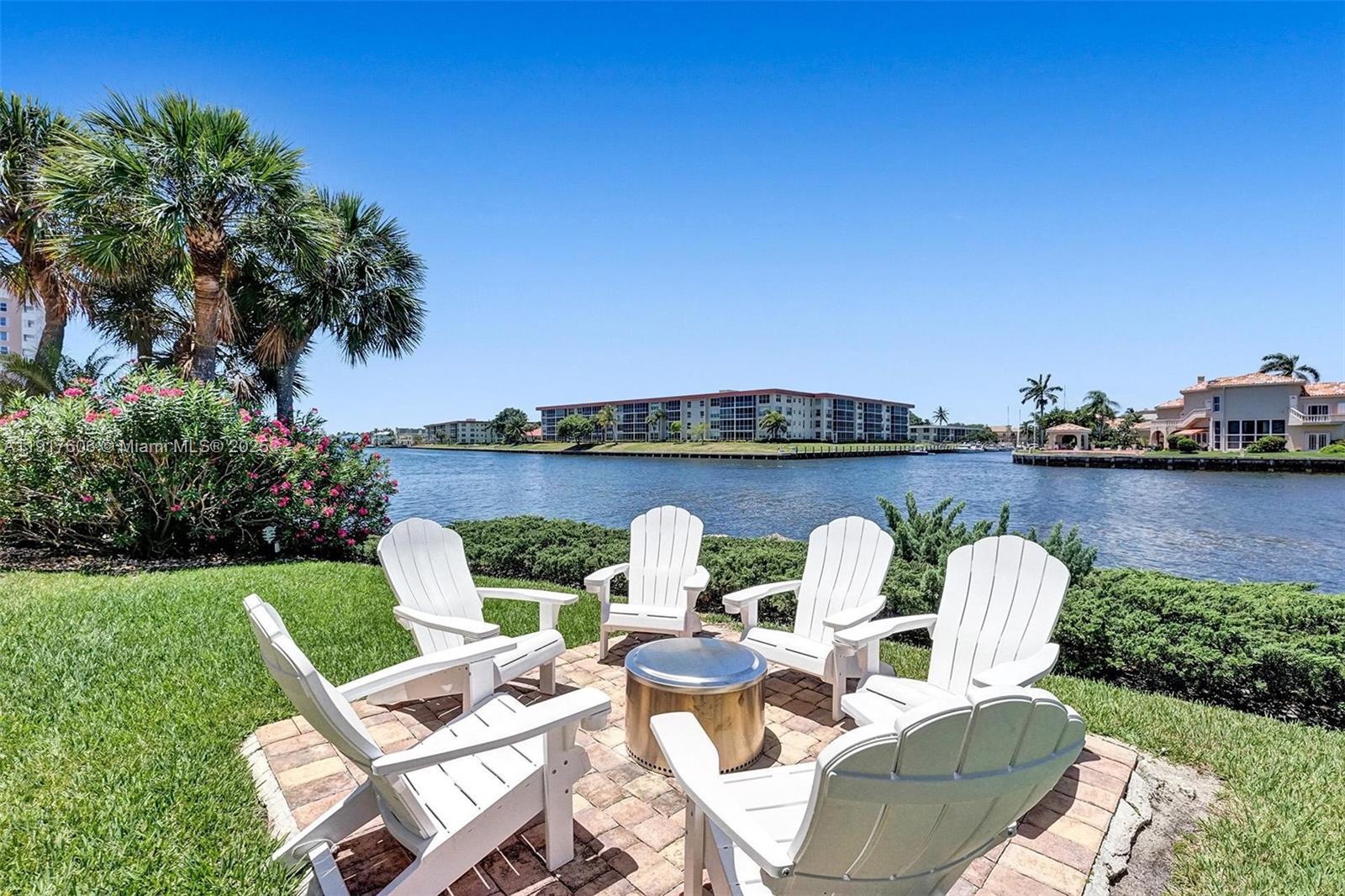 HILLSBORO ISLAND HOUSE CO - Residential
