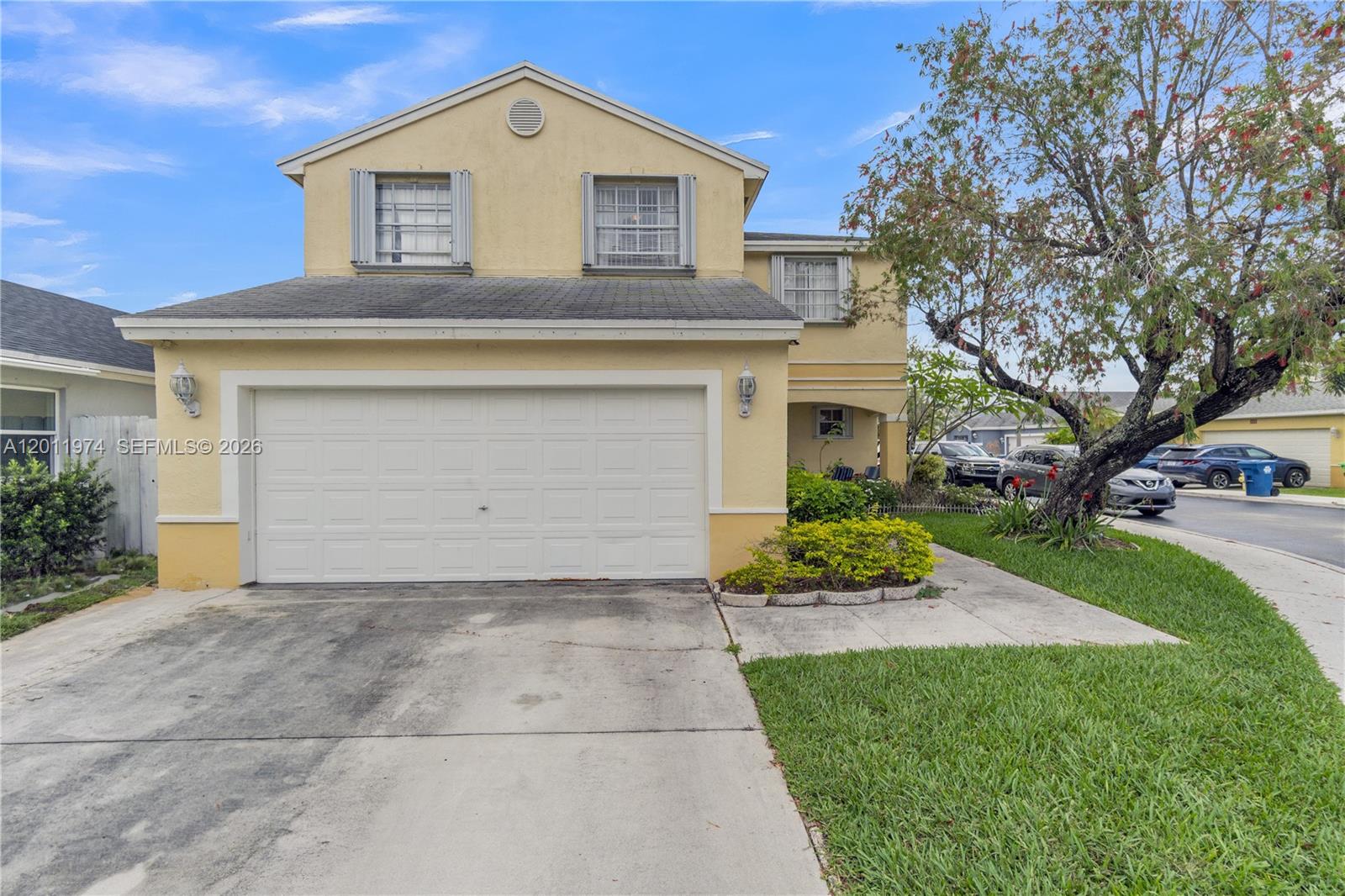 Very spacious floor plan in the largest model in this family-friendly neighborhood with a low HOA. Zoned for Top Rated Weston Schools with lower Sunrise taxes, Central location with easy access to major highways, I-75, and I-595. Sawgrass Mills Mall, Markham Park, and Oscar Wind Park are just minutes away. The property features a corner lot, a private fenced-in backyard, and accordion hurricane shutters. HOA maintains the front lawn. This is the 4-bedroom home you have been waiting for..