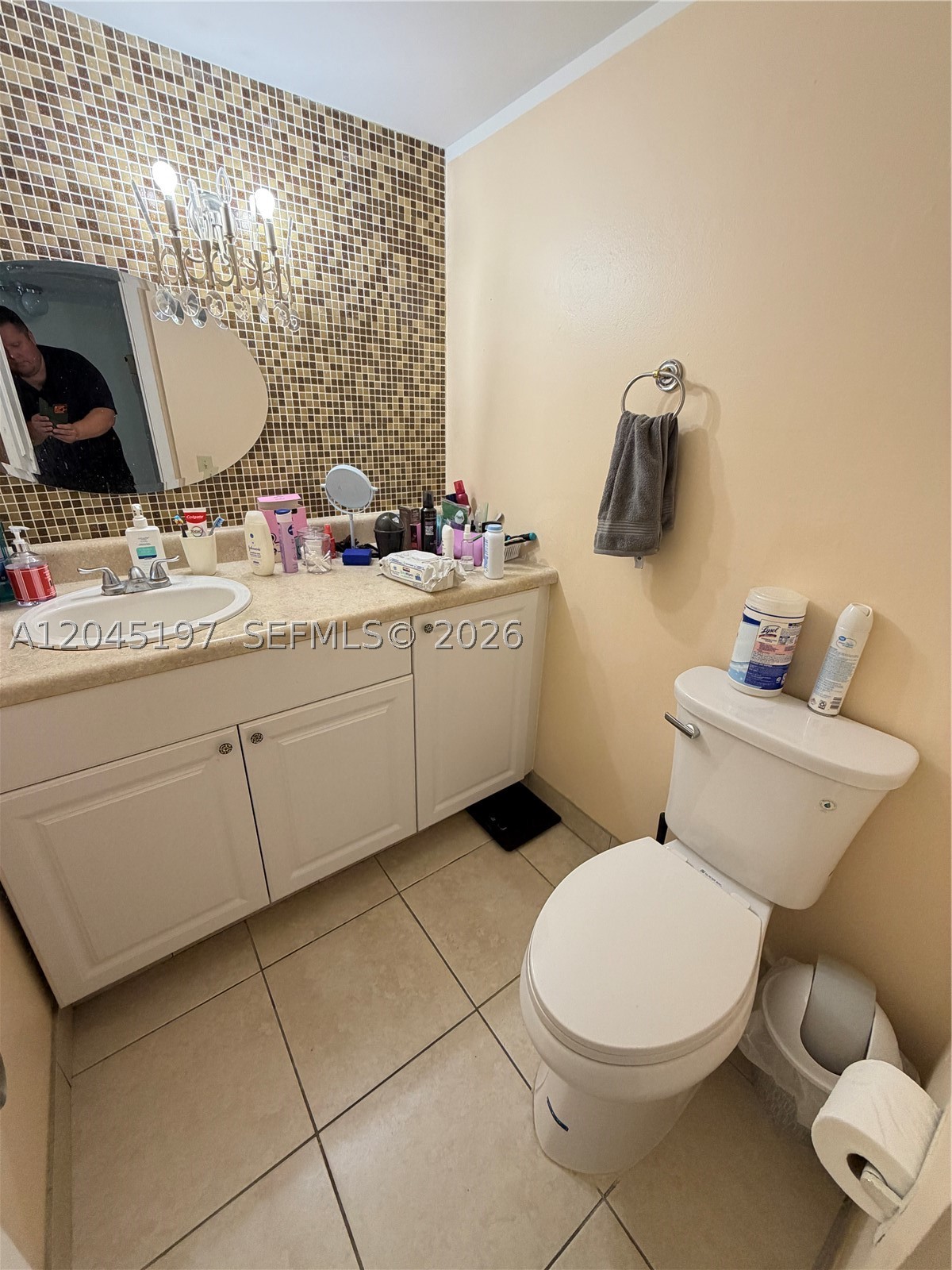 PLAZA TOWERS SOUTH CONDO - Residential Lease