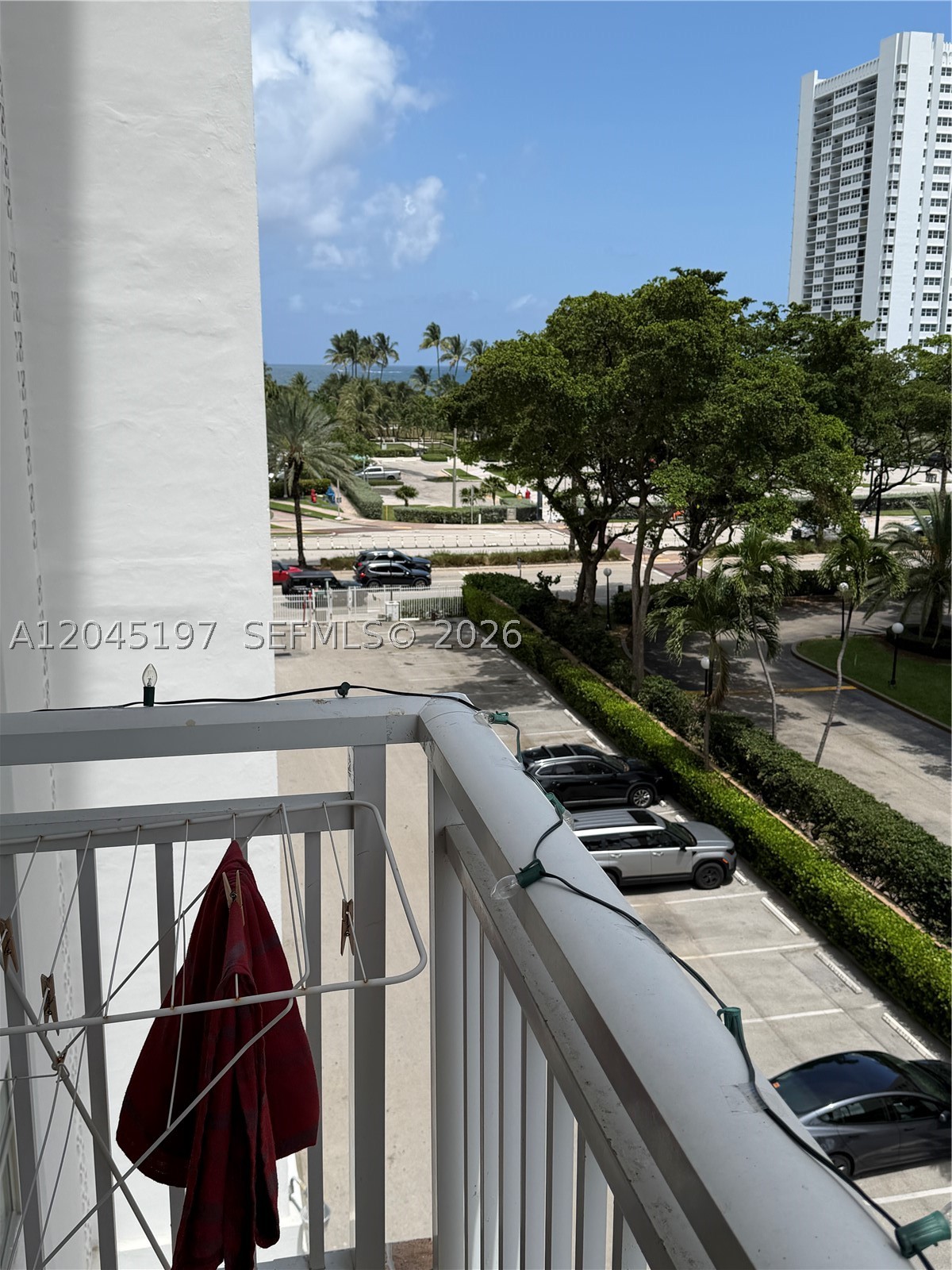 PLAZA TOWERS SOUTH CONDO - Residential Lease