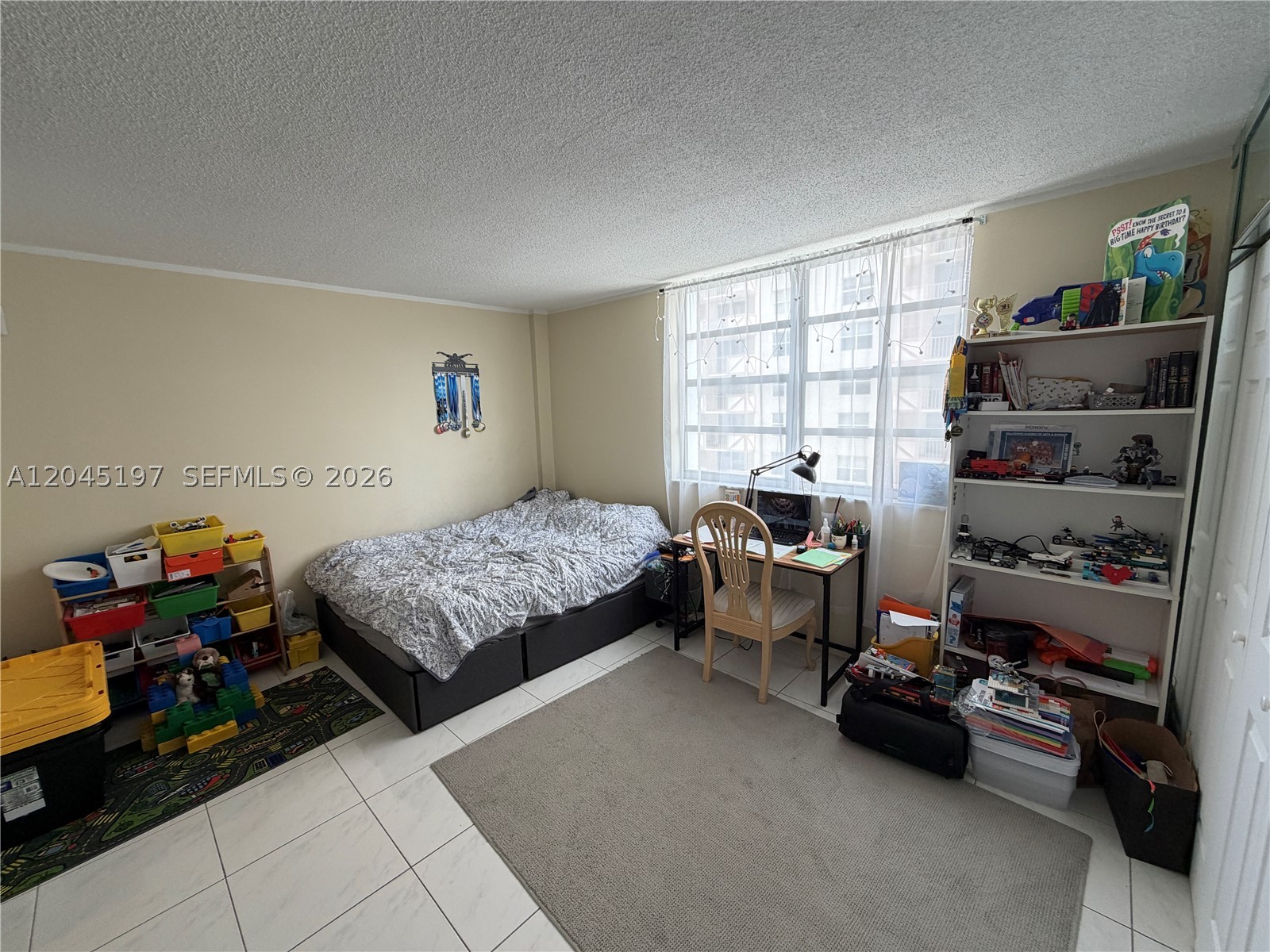 PLAZA TOWERS SOUTH CONDO - Residential Lease