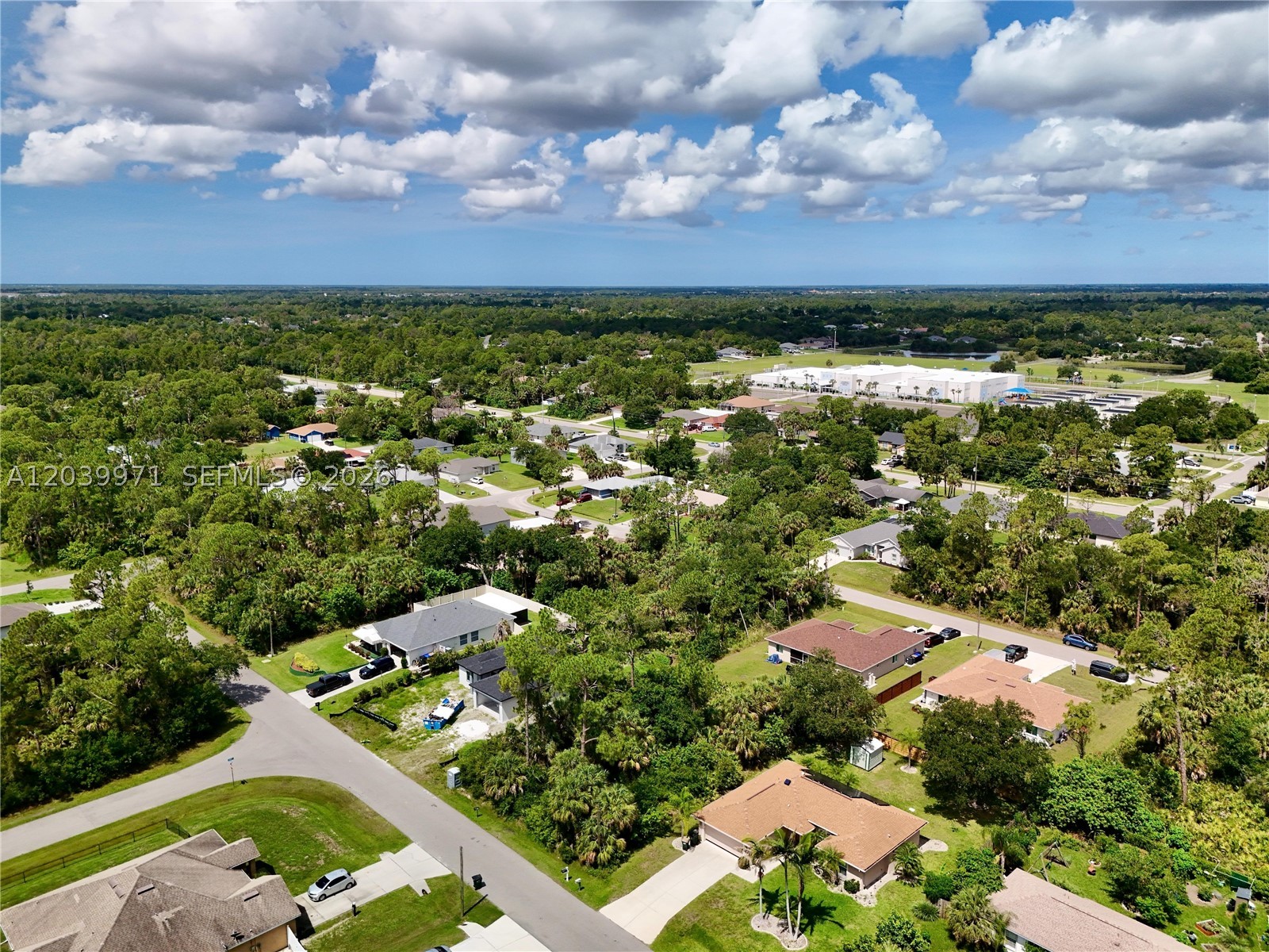 PORT CHARLOTTE - Land