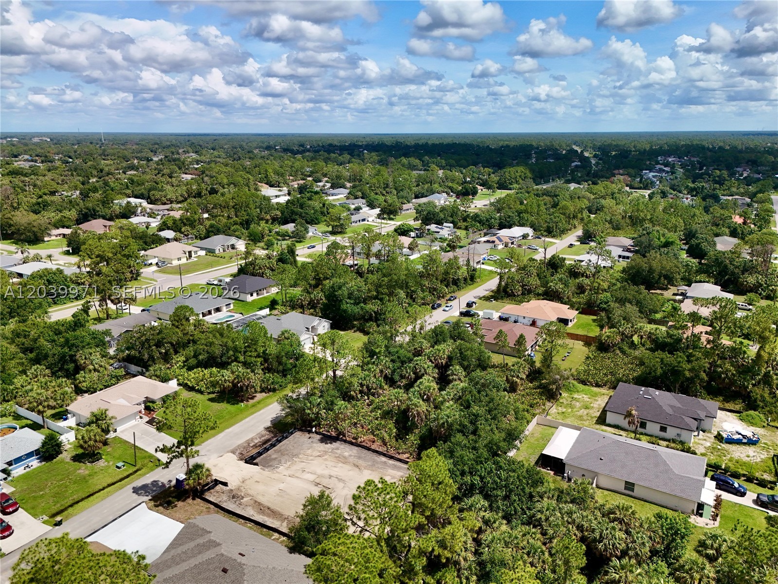 PORT CHARLOTTE - Land