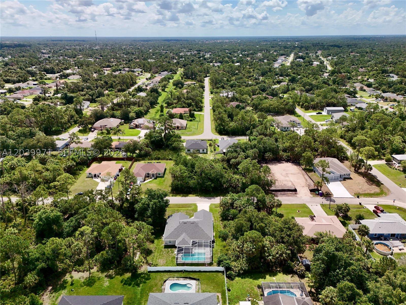 PORT CHARLOTTE - Land