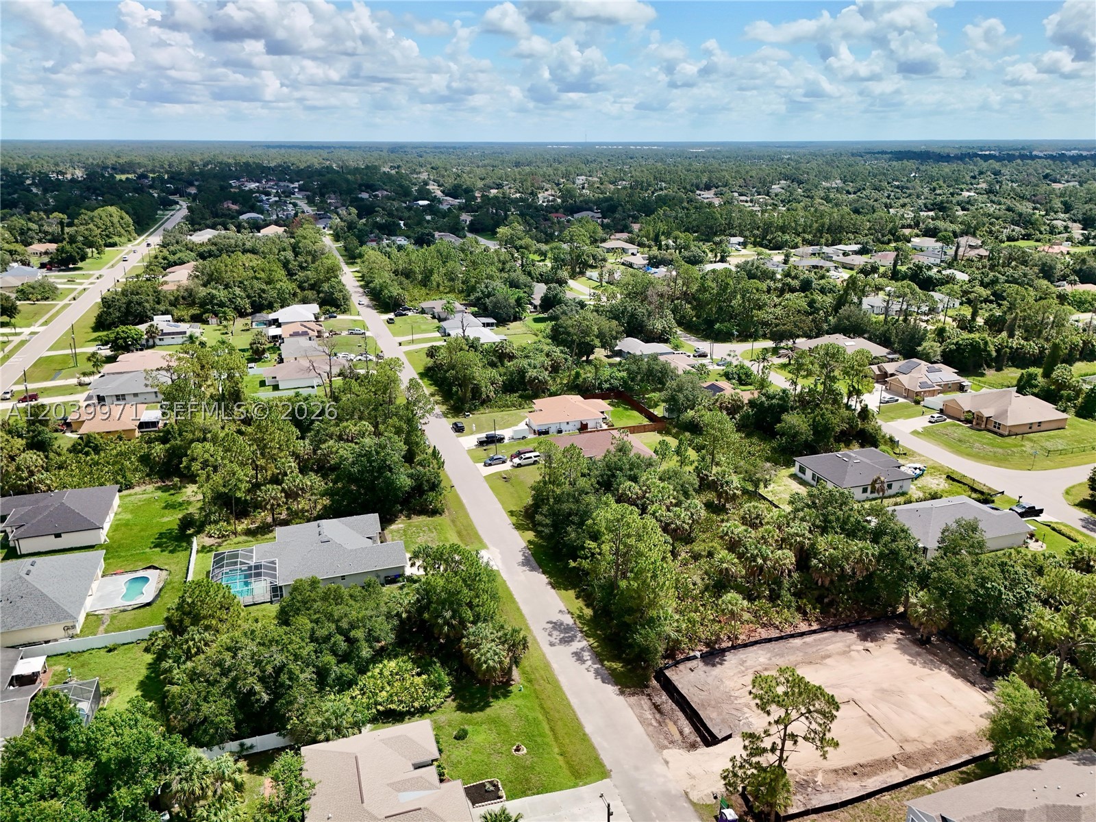 PORT CHARLOTTE - Land