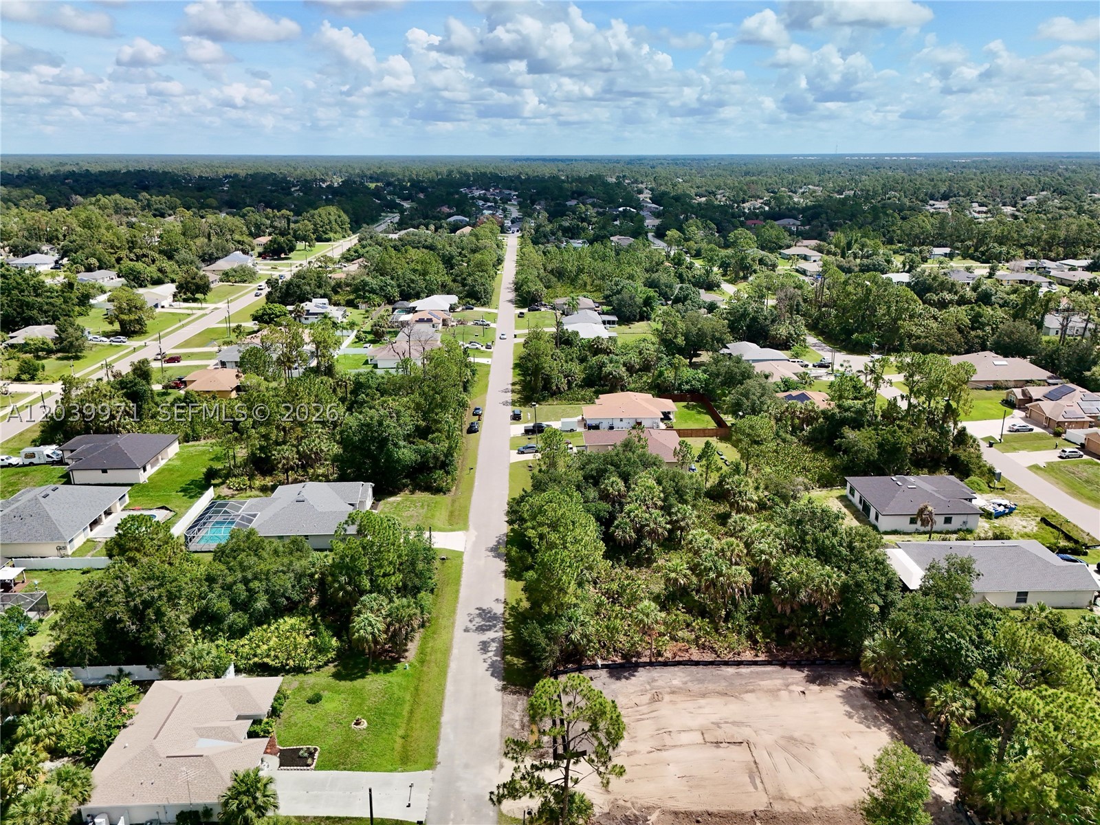 PORT CHARLOTTE - Land