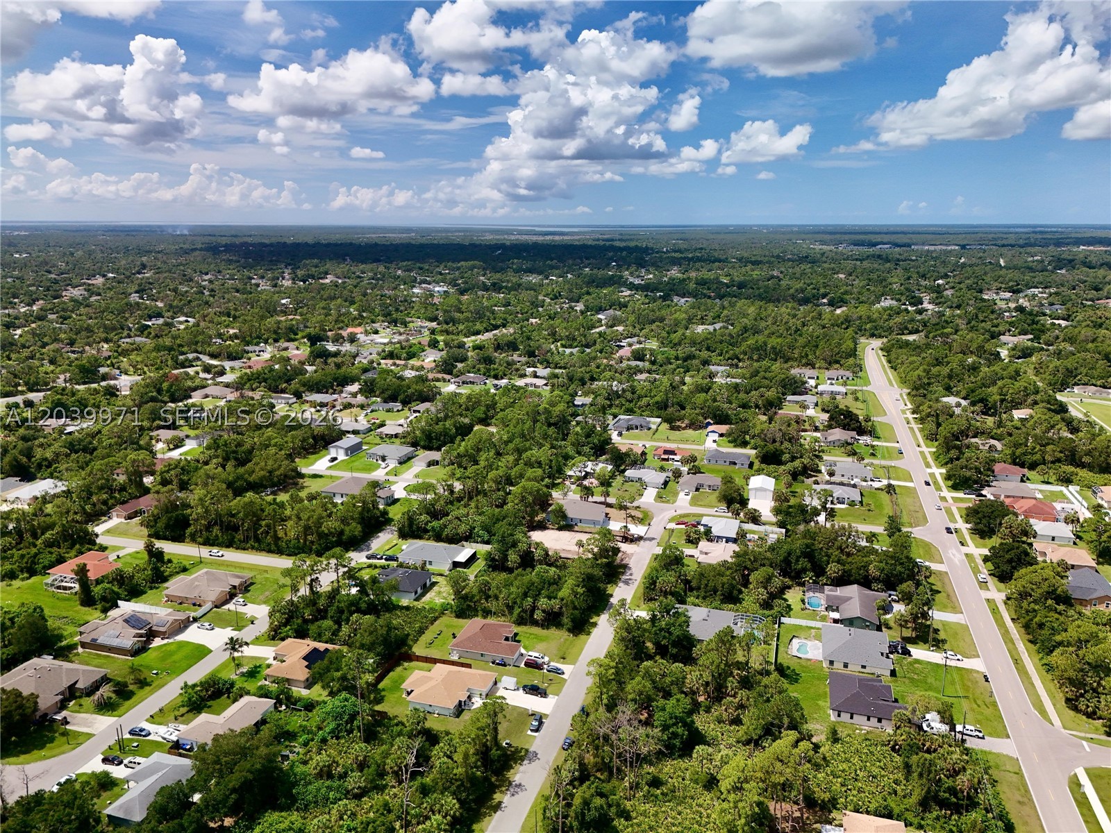 PORT CHARLOTTE - Land