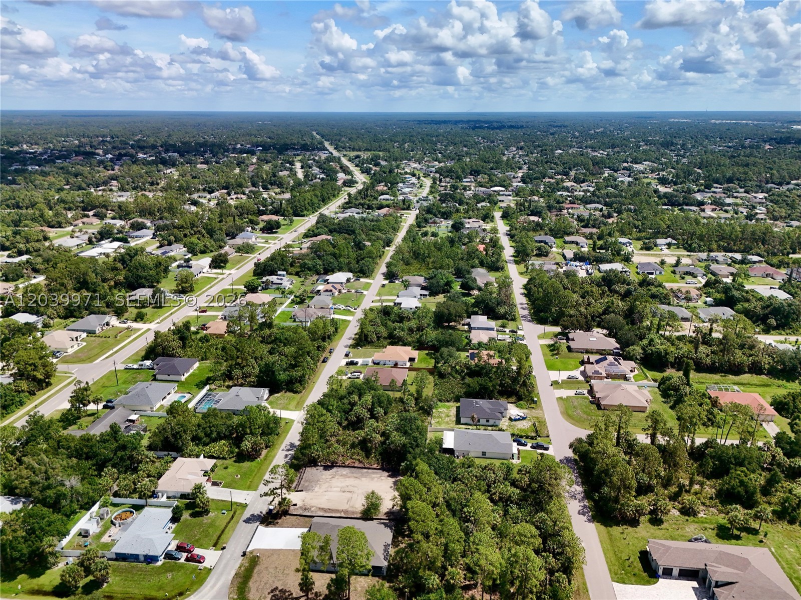 PORT CHARLOTTE - Land