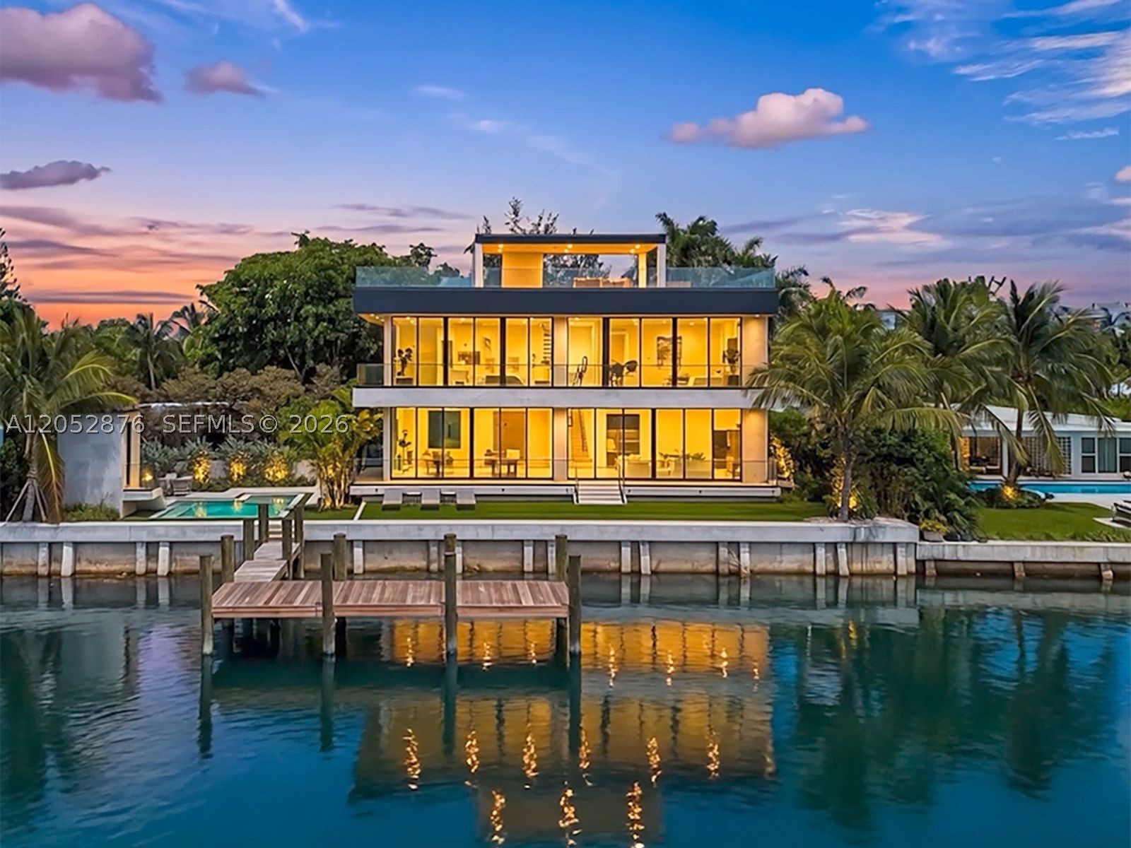 BISCAYNE POINT RESUB - Residential