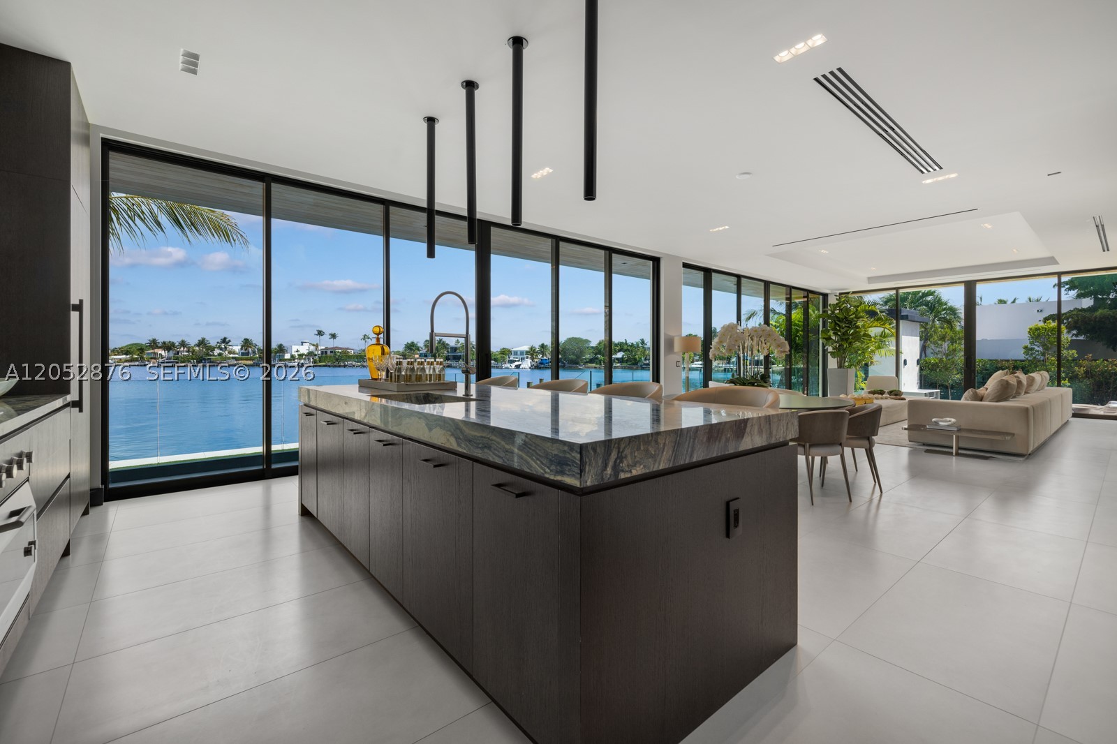 BISCAYNE POINT RESUB - Residential