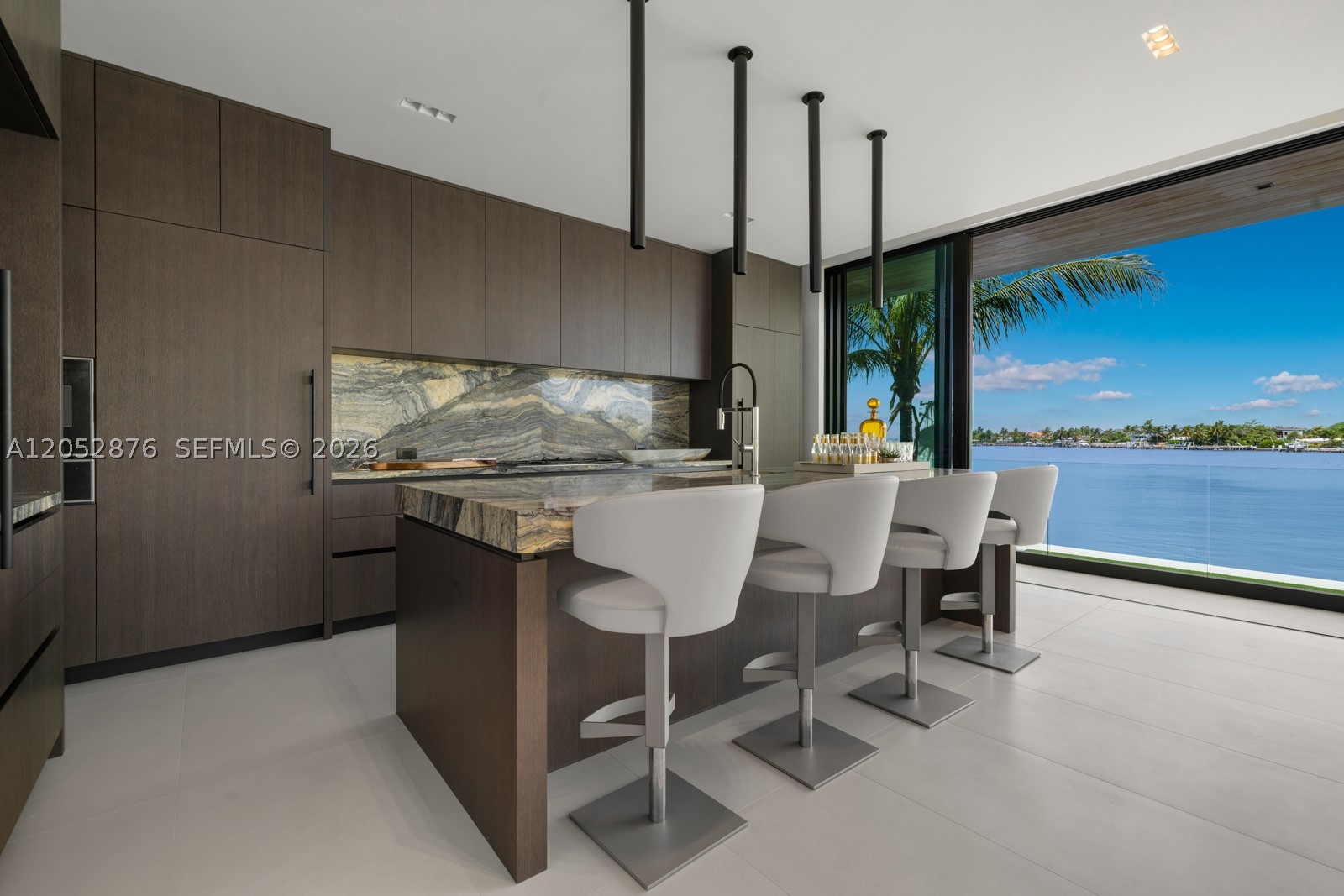 BISCAYNE POINT RESUB - Residential