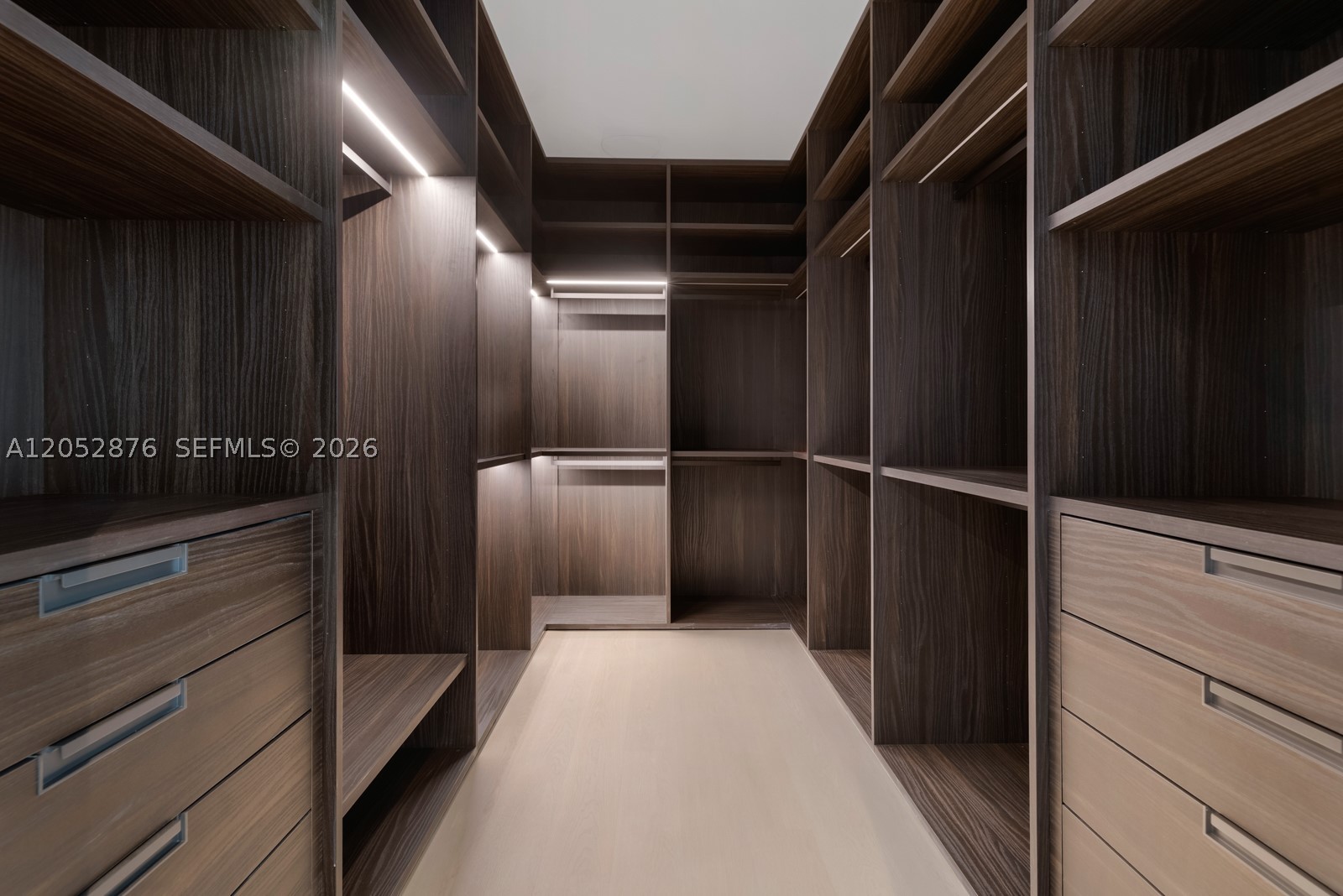 BISCAYNE POINT RESUB - Residential