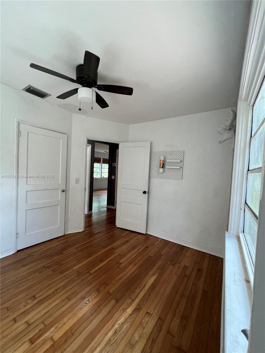 HOWMAR PARK 1ST ADDN - Residential Lease