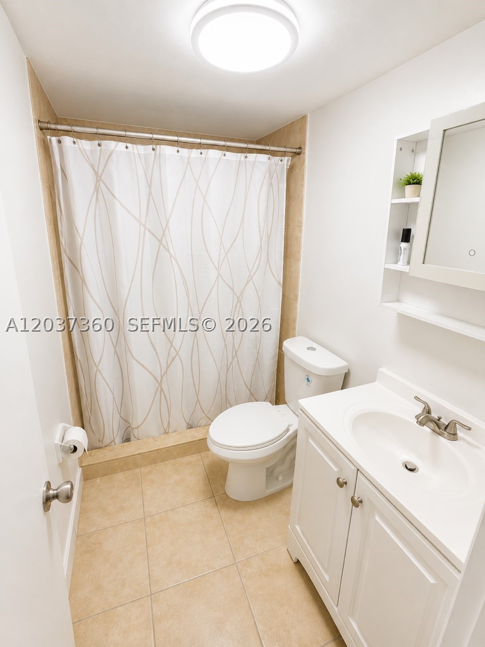 COURTYARDS AT KENDALL CON - Residential