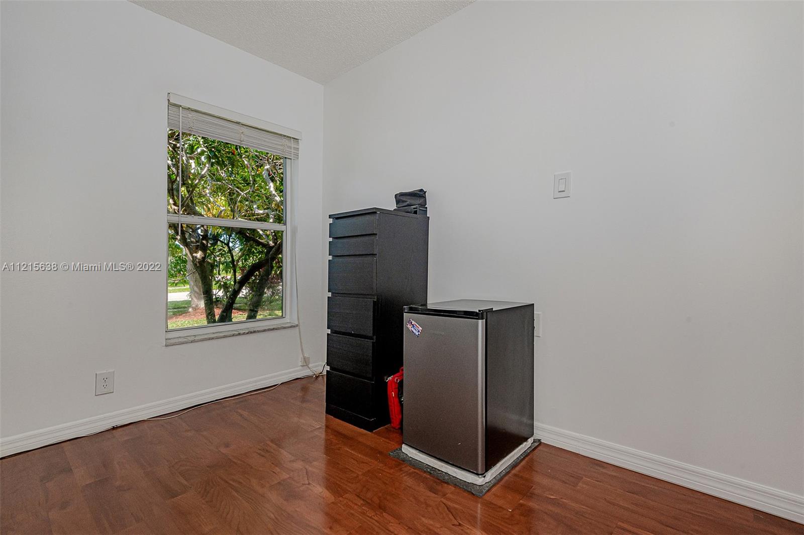 WELLEBY UNIT 2 - Residential