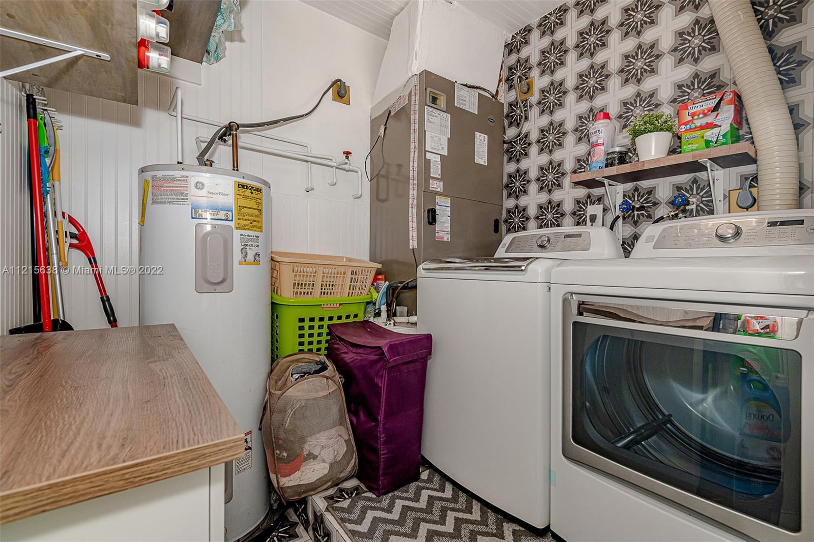 WELLEBY UNIT 2 - Residential
