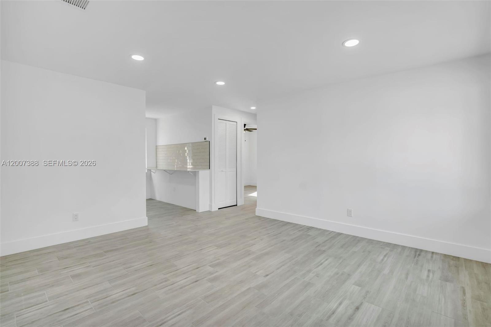 POINCIANA HEIGHTS DELRAY - Residential