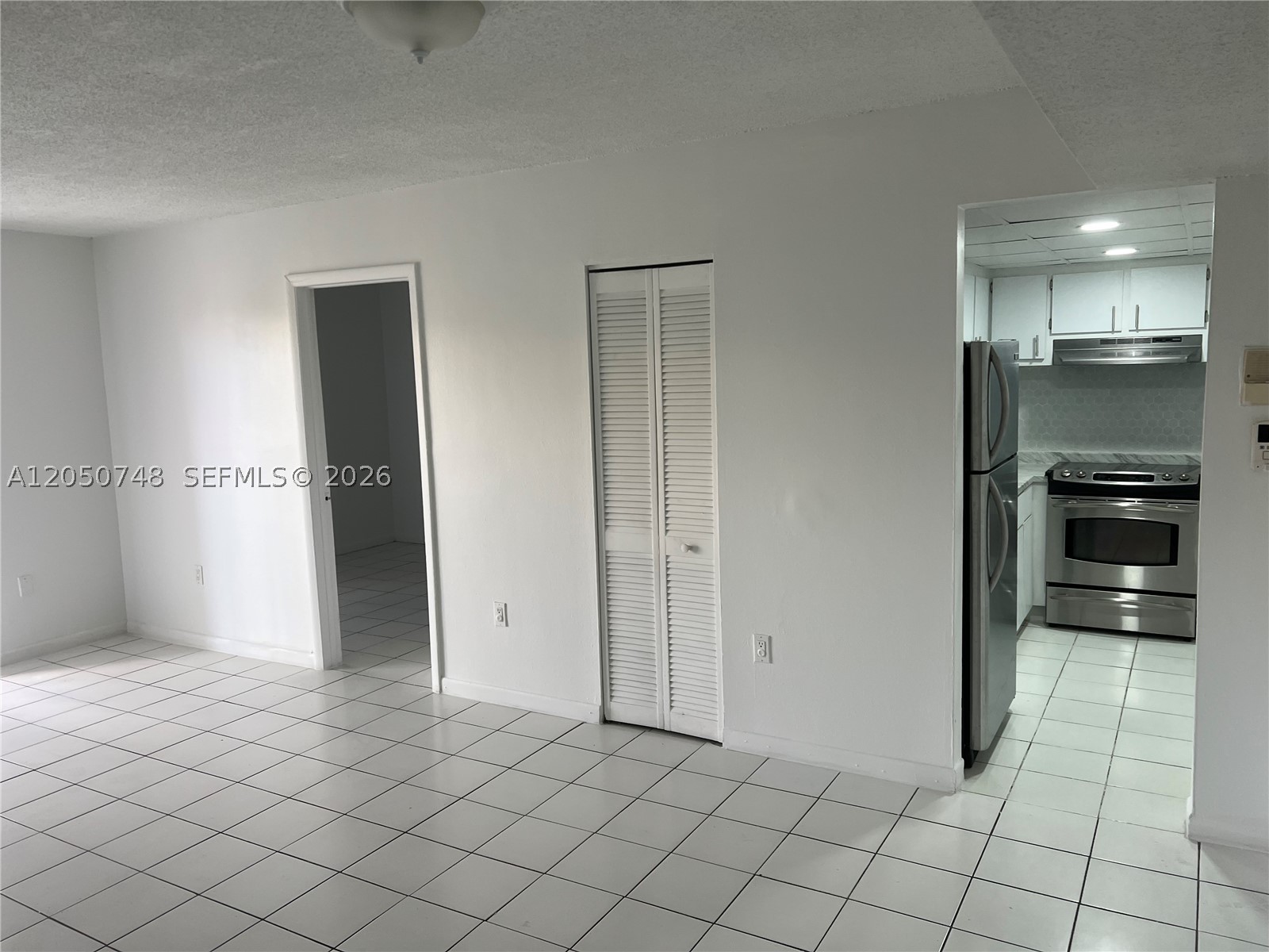 SUNSET VILLAS CONDO - Residential