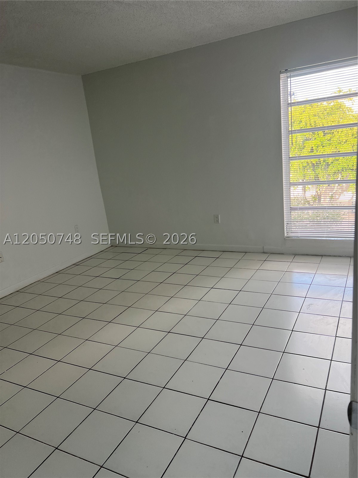 SUNSET VILLAS CONDO - Residential