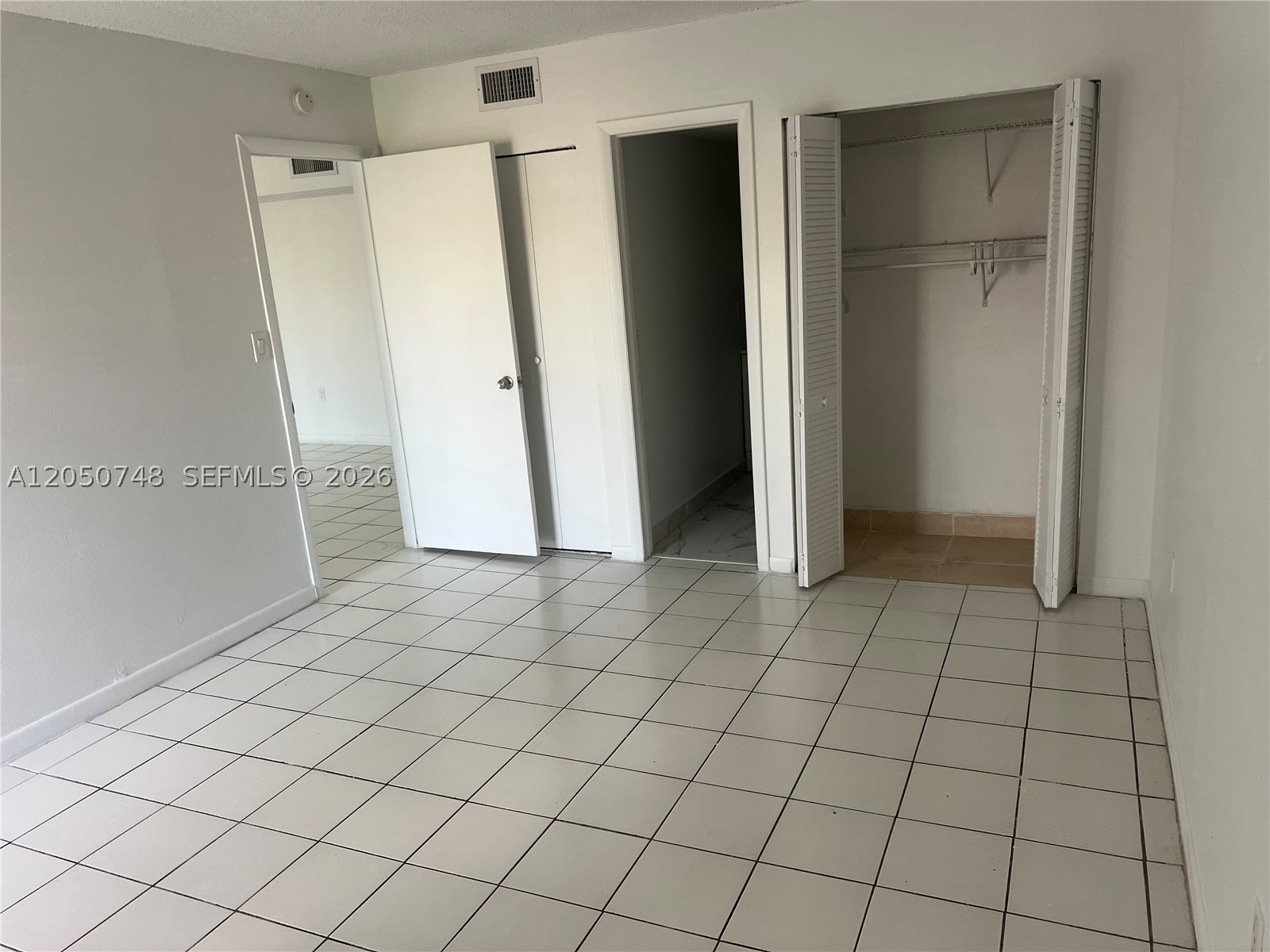 SUNSET VILLAS CONDO - Residential