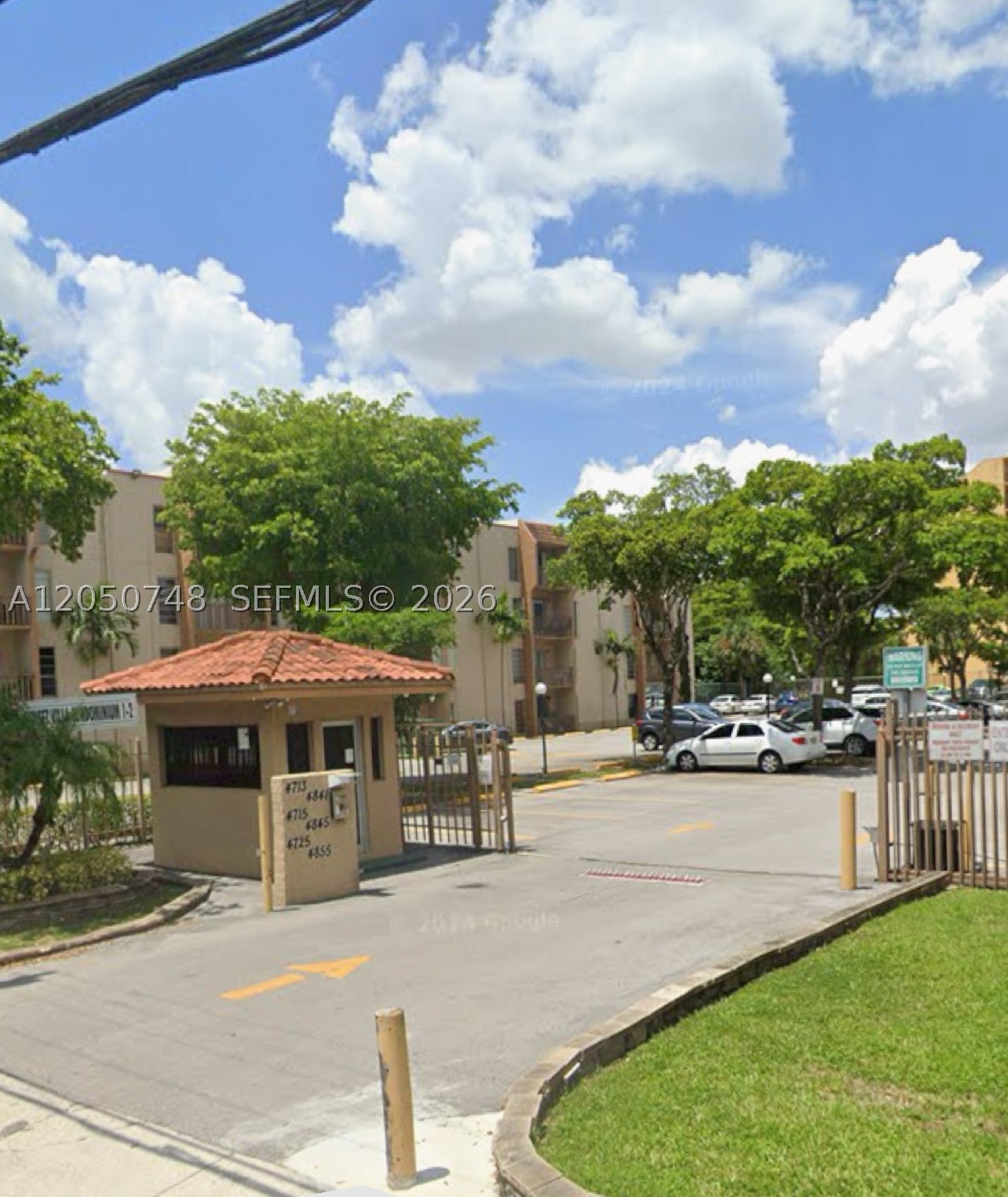 Excellent Opportunity! 2-Bedroom, 2-Bath Condo in a Prime Location.  Great central Miami location, just minutes from the airport, major expressways, shopping centers, restaurants, and everyday conveniences. This well-maintained condo offers excellent connectivity and is ideal for professionals, frequent travelers, or anyone seeking a convenient lifestyle. The unit features a desirable split-bedroom floor plan with two spacious primary suites, each with its own private bathroom and walk-in closet, providing comfort and privacy. Enjoy tile flooring throughout, a functional layout, bright living spaces, and a welcoming atmosphere.  Don't miss this outstanding opportunity. Schedule your private showing today!