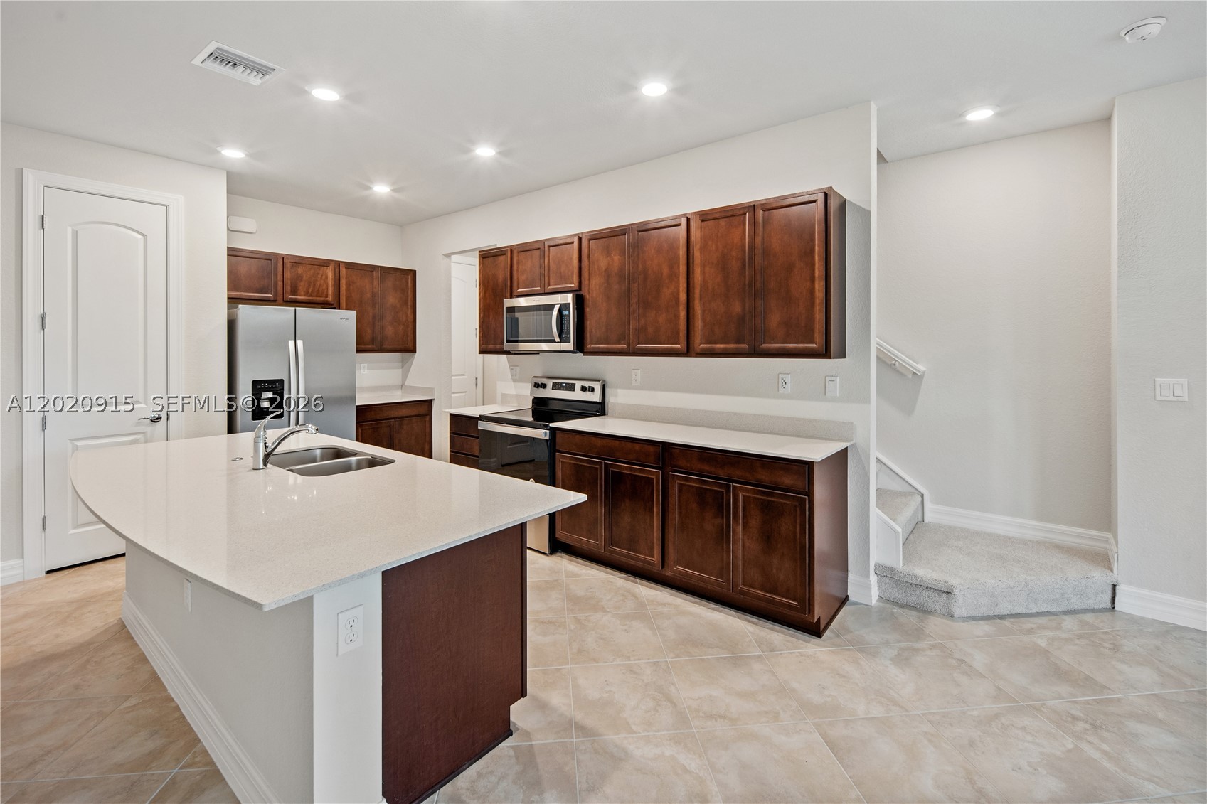 OAK TREE PROPERTY REDEVEL - Residential