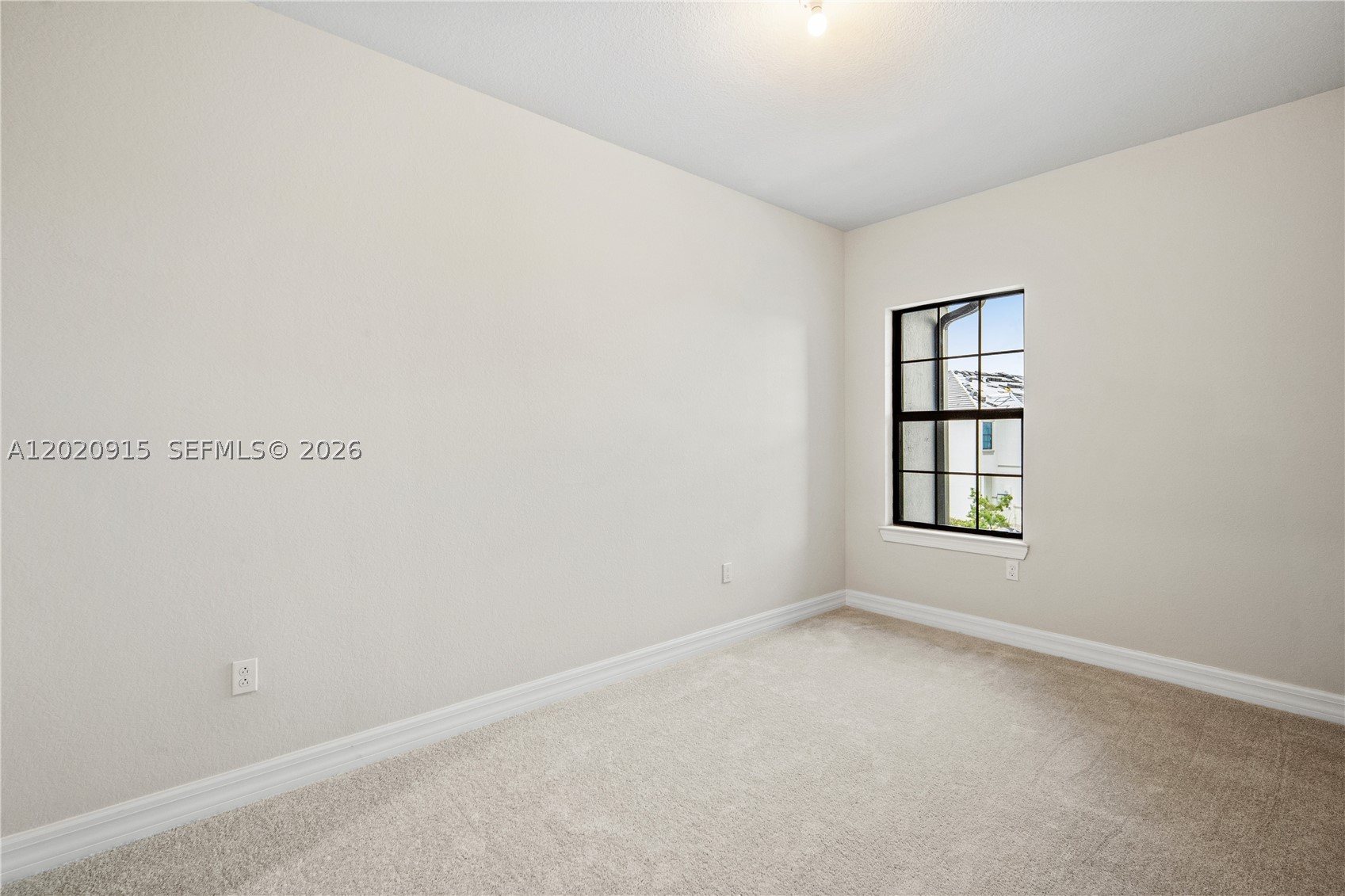 OAK TREE PROPERTY REDEVEL - Residential