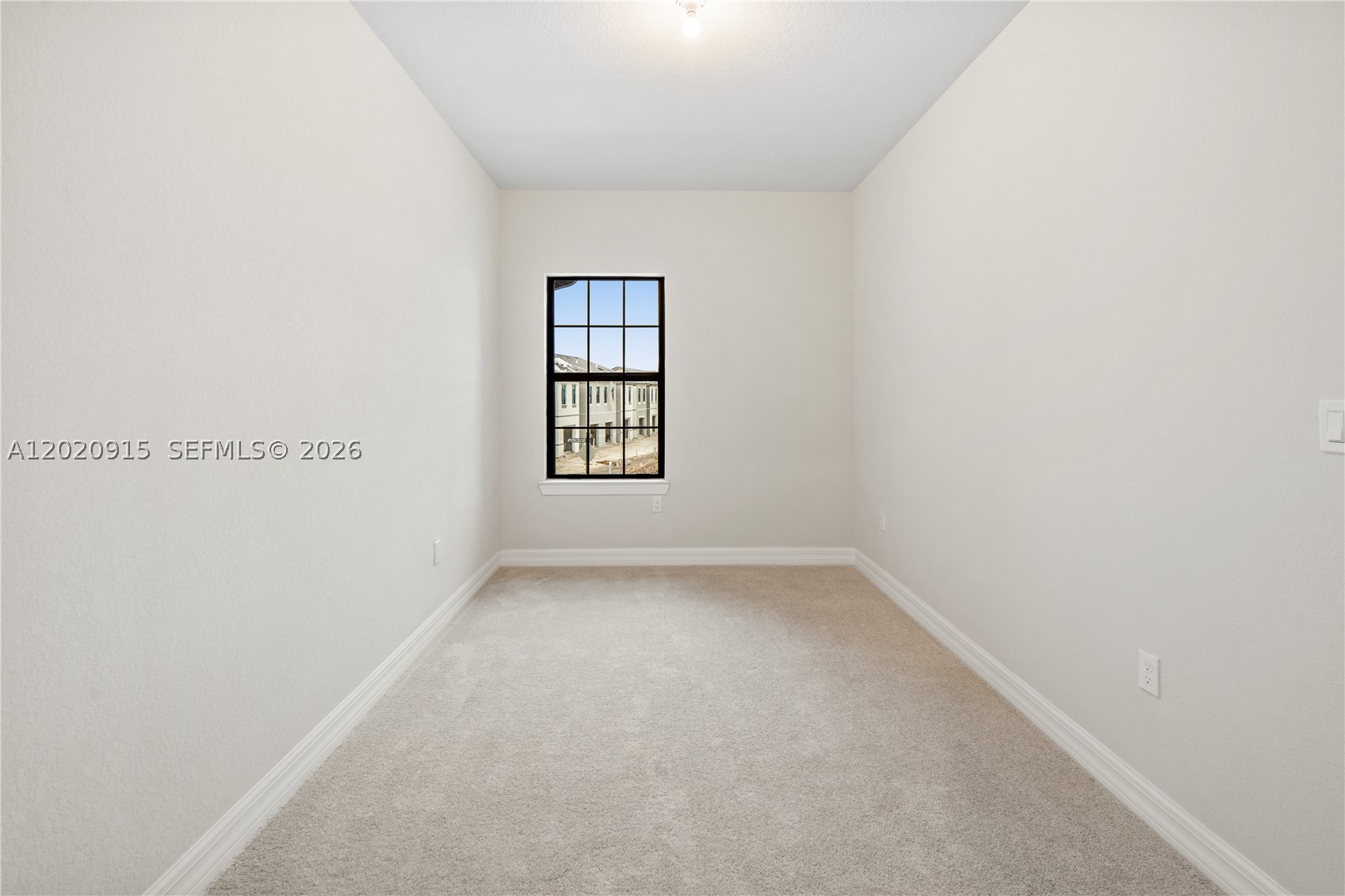 OAK TREE PROPERTY REDEVEL - Residential