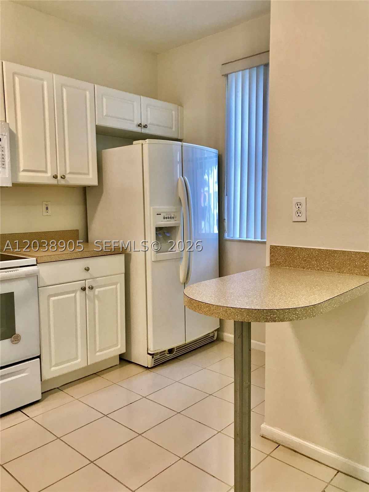 SOLABELLA CONDO - Residential