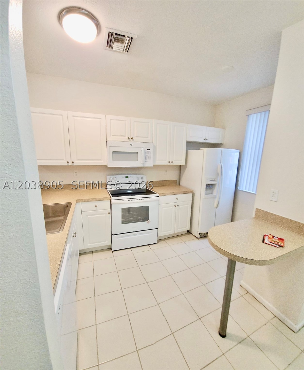 SOLABELLA CONDO - Residential
