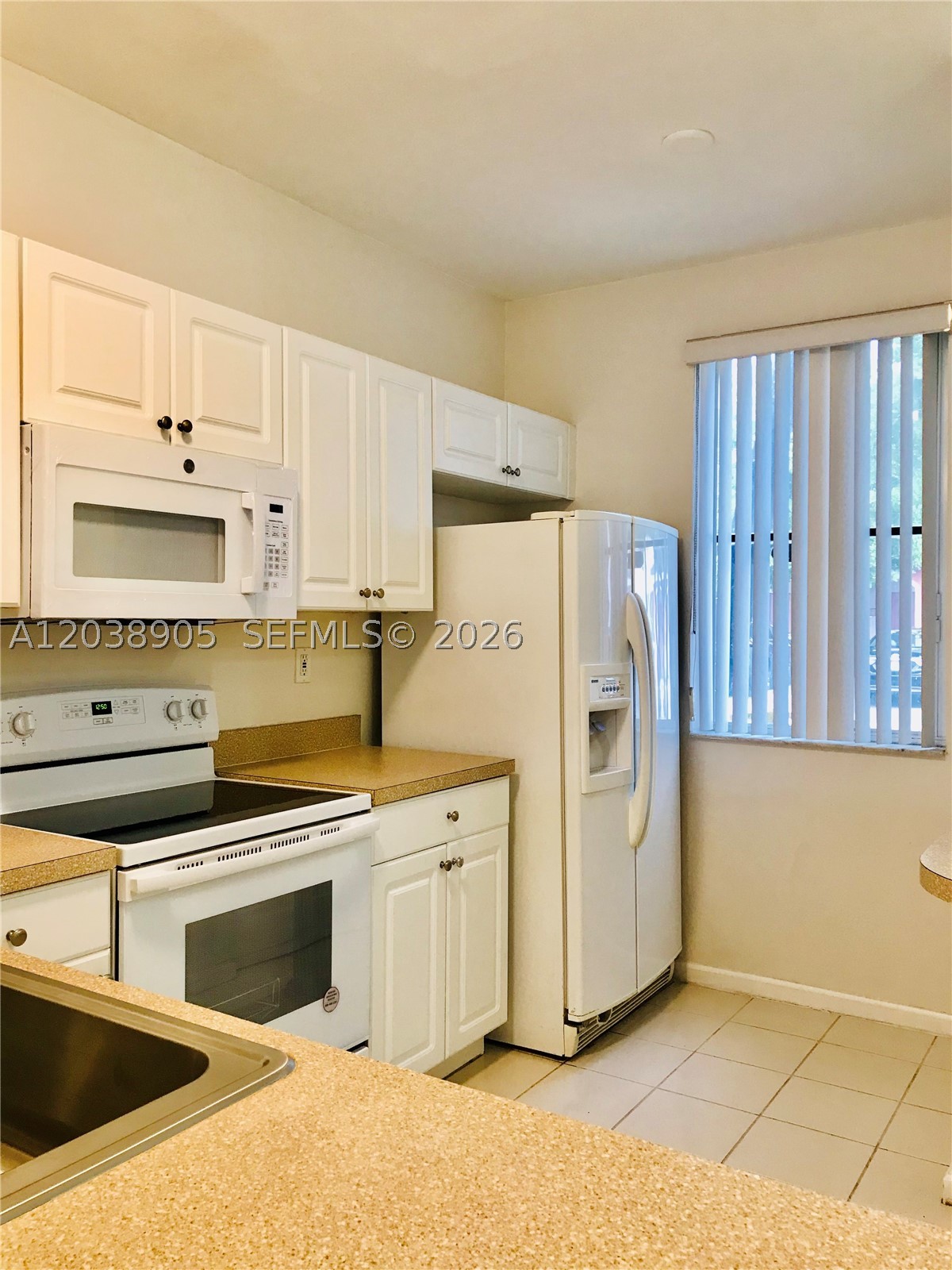 SOLABELLA CONDO - Residential