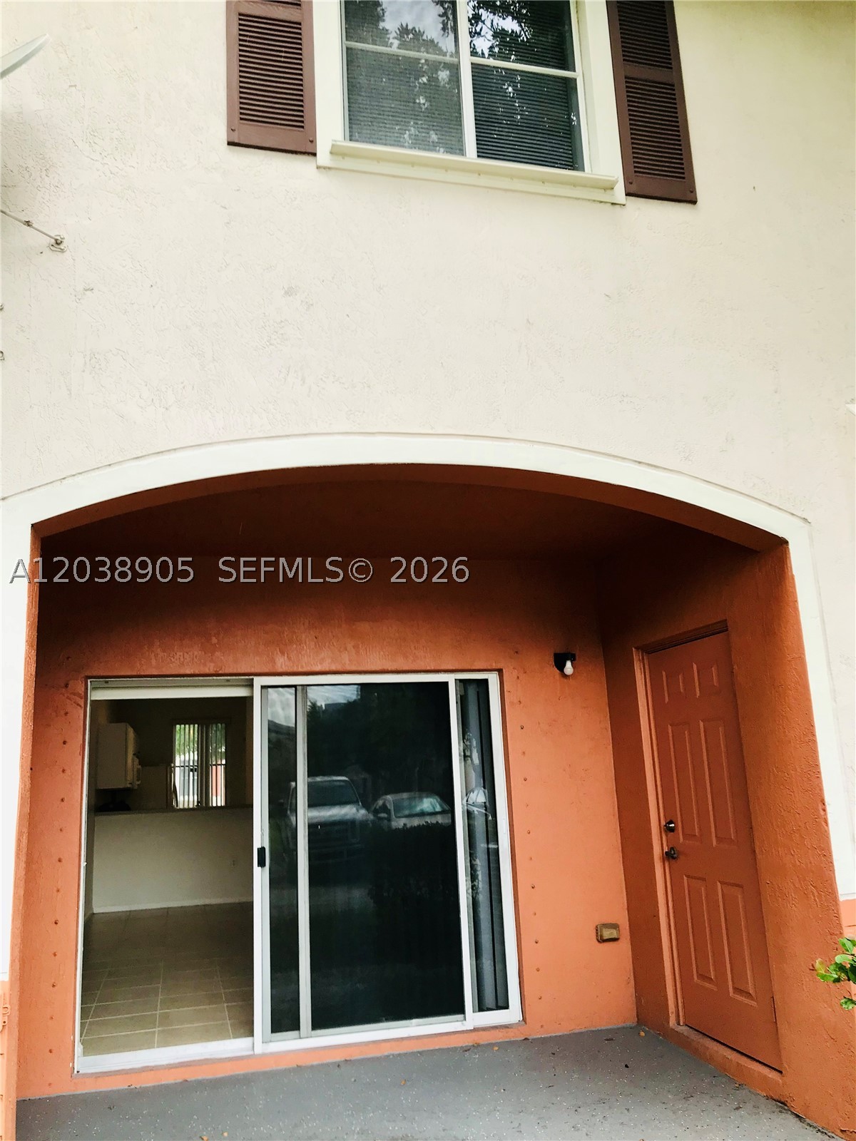 SOLABELLA CONDO - Residential