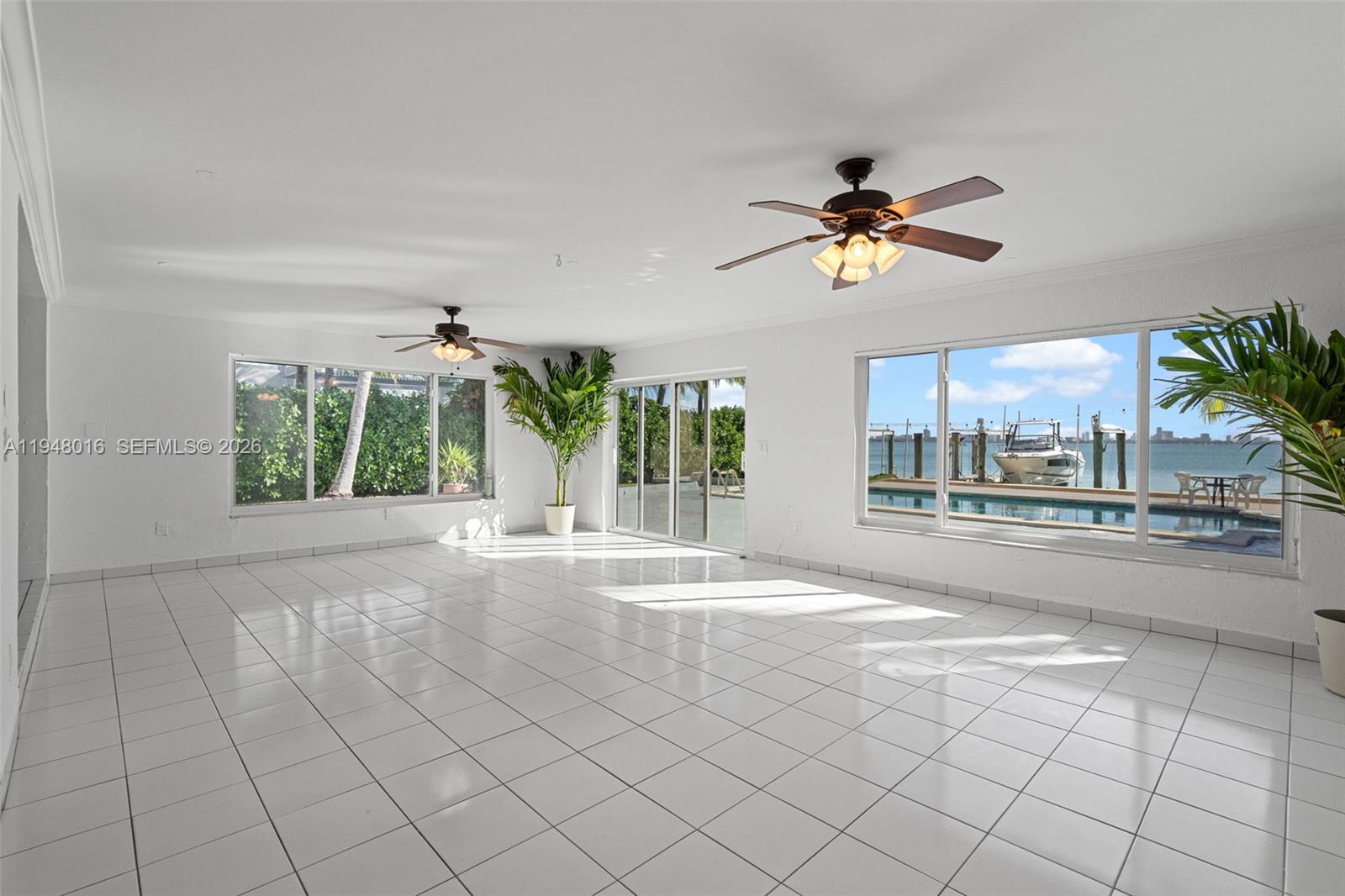TREASURE ISLAND - Residential