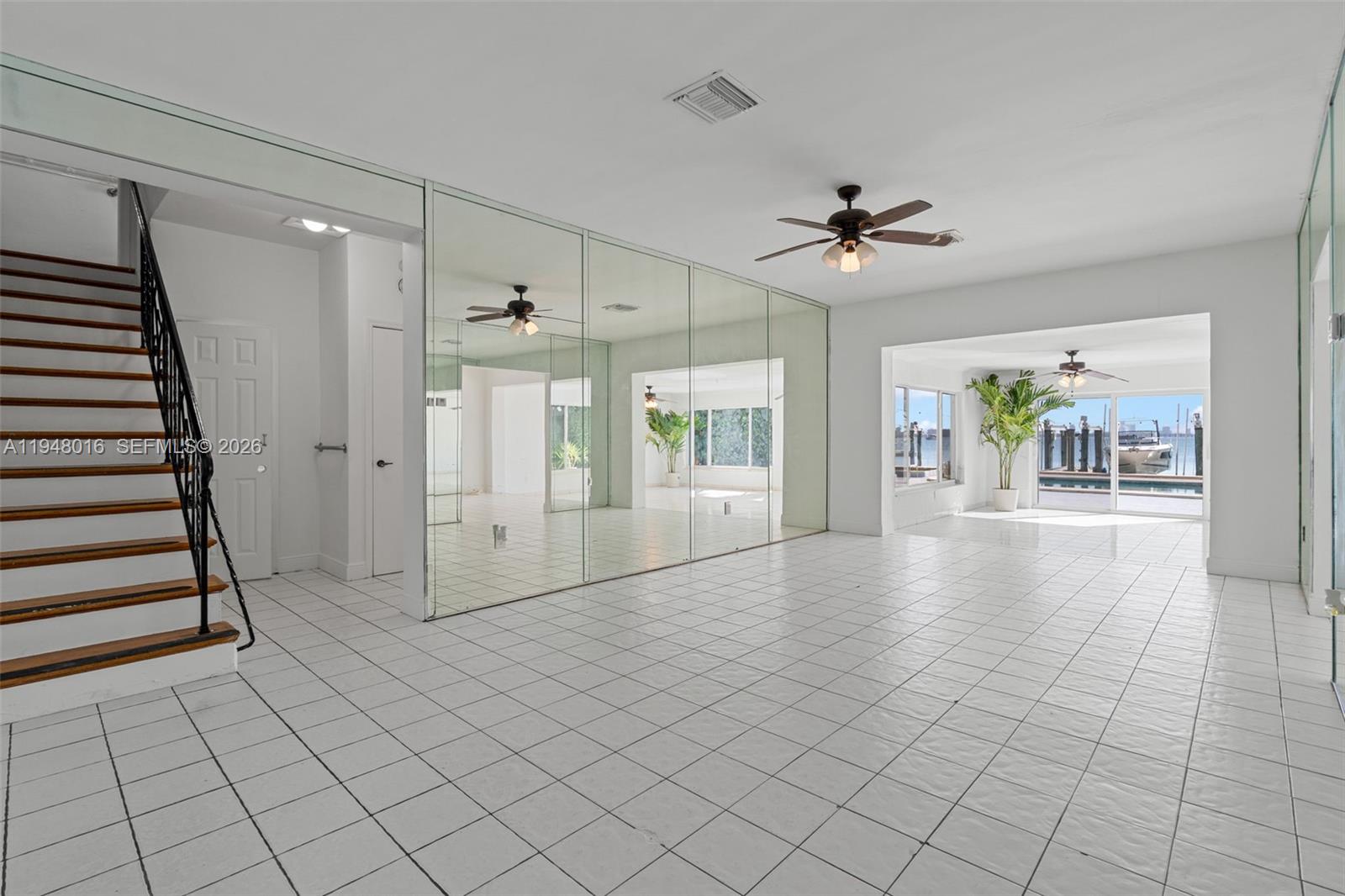 TREASURE ISLAND - Residential
