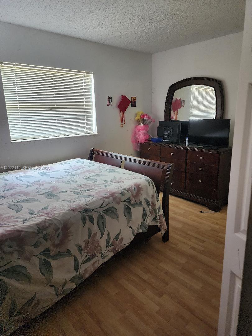 DEERFIELD PALMS CONDO - Residential