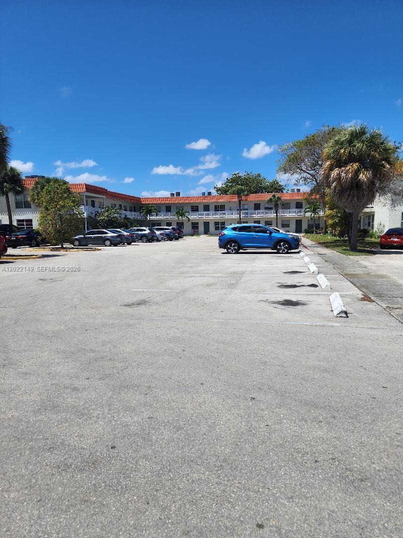 Deerfield Palms Court is a mix community with no age restriction. This 3-bedroom, 2-bath condo features an open and spacious floor plan with abundant natural light, and tile flooring throughout. Deerfield Palms is centrally located near major roads, shopping centers, grocery stores, dining, parks, and local conveniences. The community is approximately close to Deerfield Beach, offering short access to the pier, beachfront activities, and coastal living. Short walking distance to the beach