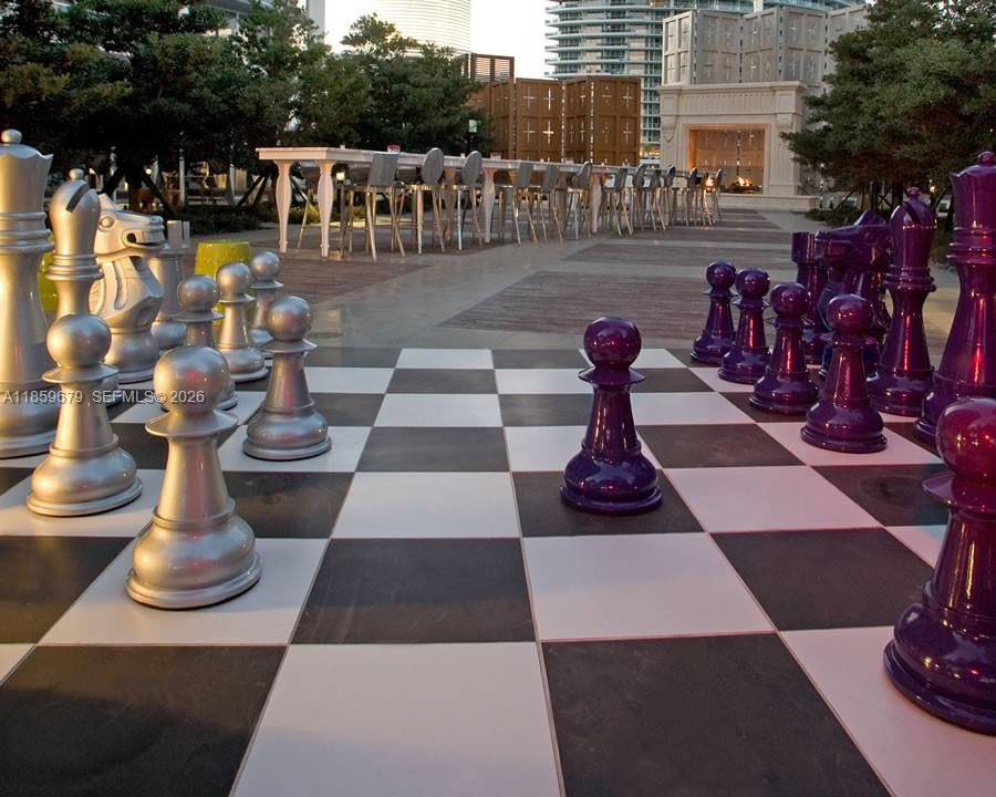 ICON BRICKELL CONDO NO 3 - Residential