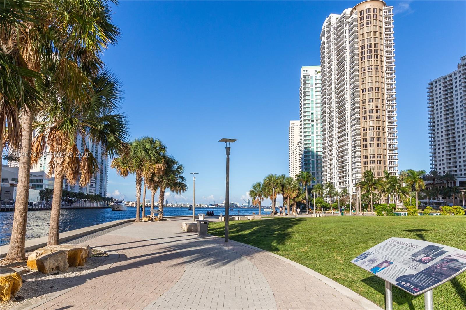 ICON BRICKELL CONDO NO 3 - Residential