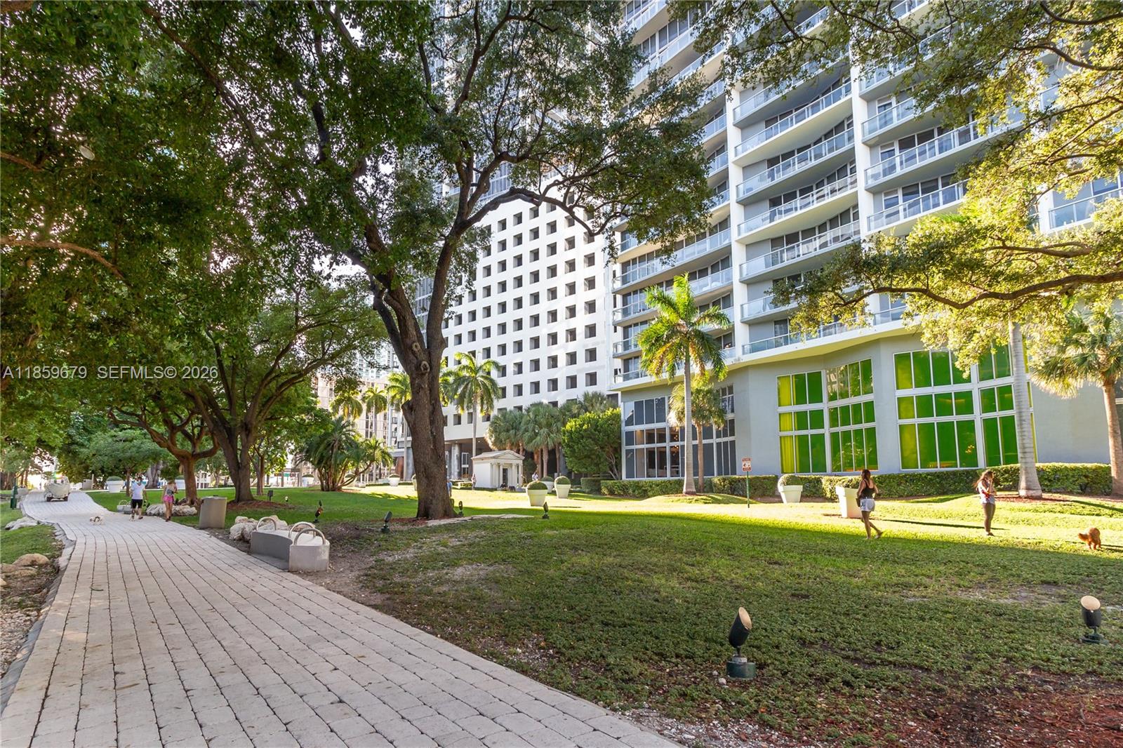 ICON BRICKELL CONDO NO 3 - Residential