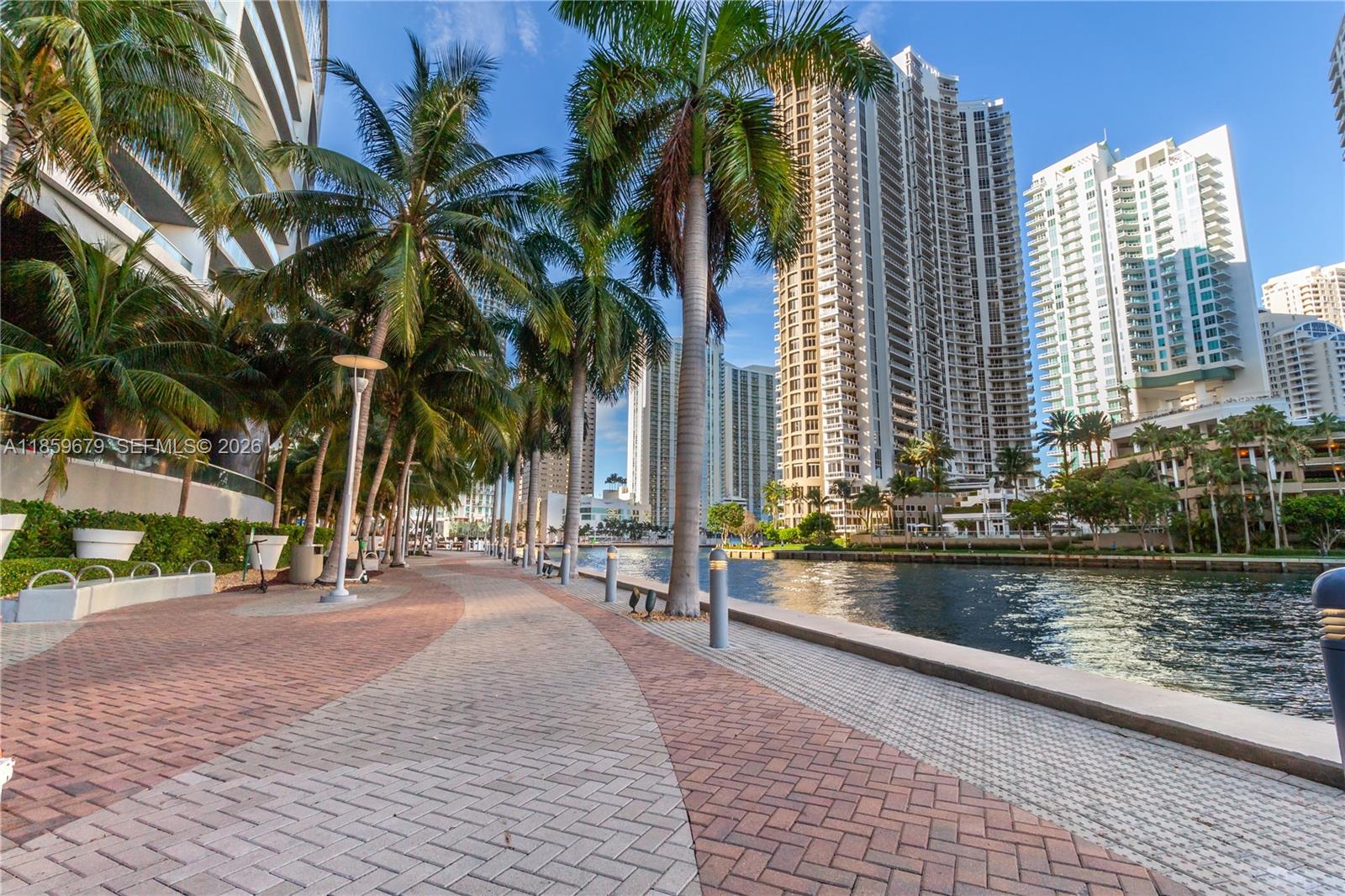 ICON BRICKELL CONDO NO 3 - Residential