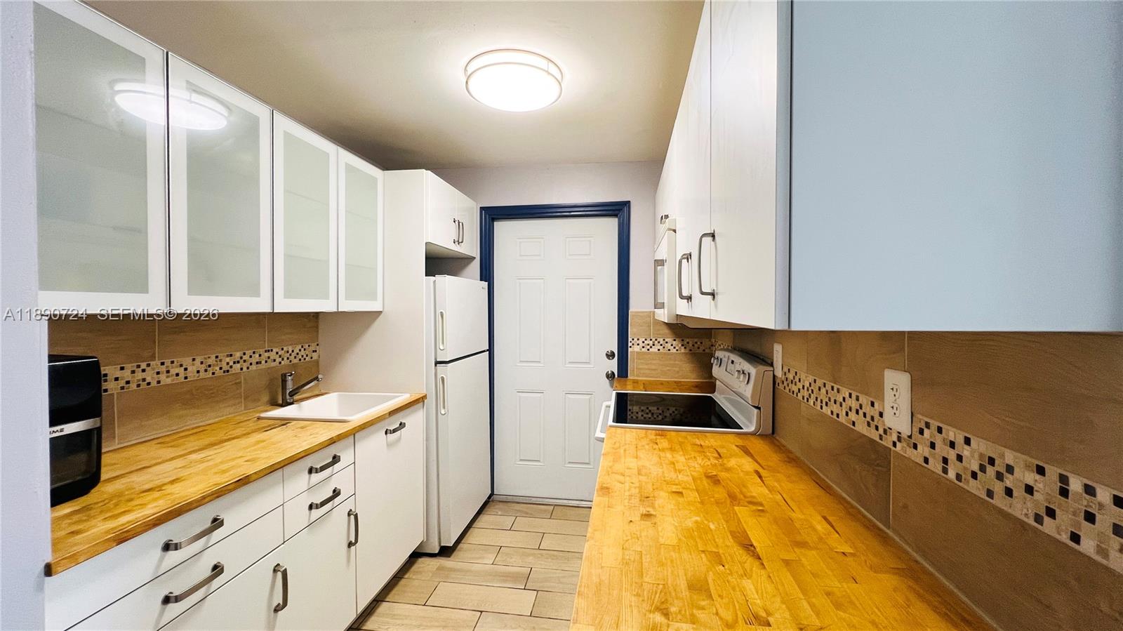 801 MERIDIAN AVE CONDO AP - Residential