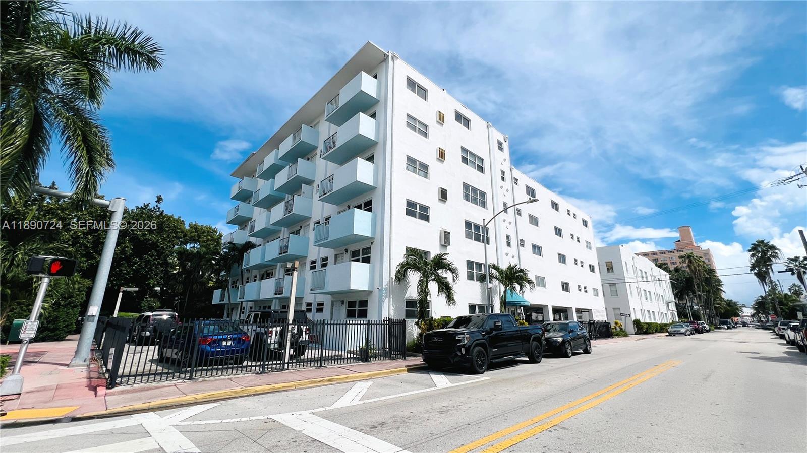 801 MERIDIAN AVE CONDO AP - Residential