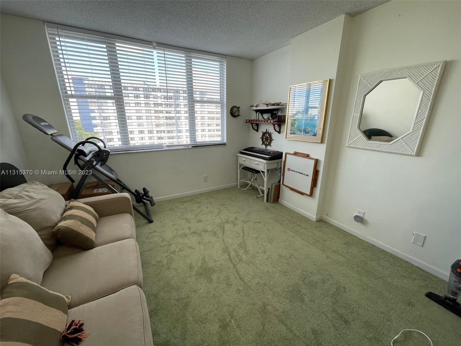 HILLCREST EAST NO 23 COND - Residential