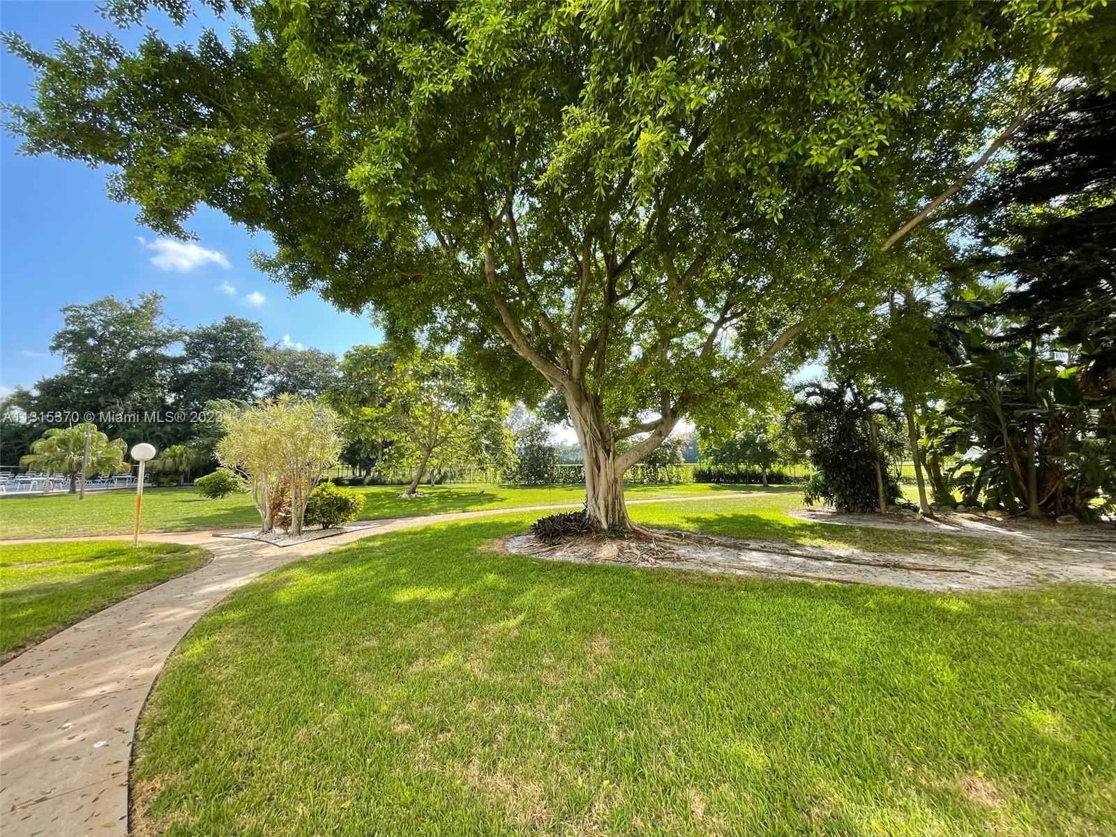 HILLCREST EAST NO 23 COND - Residential
