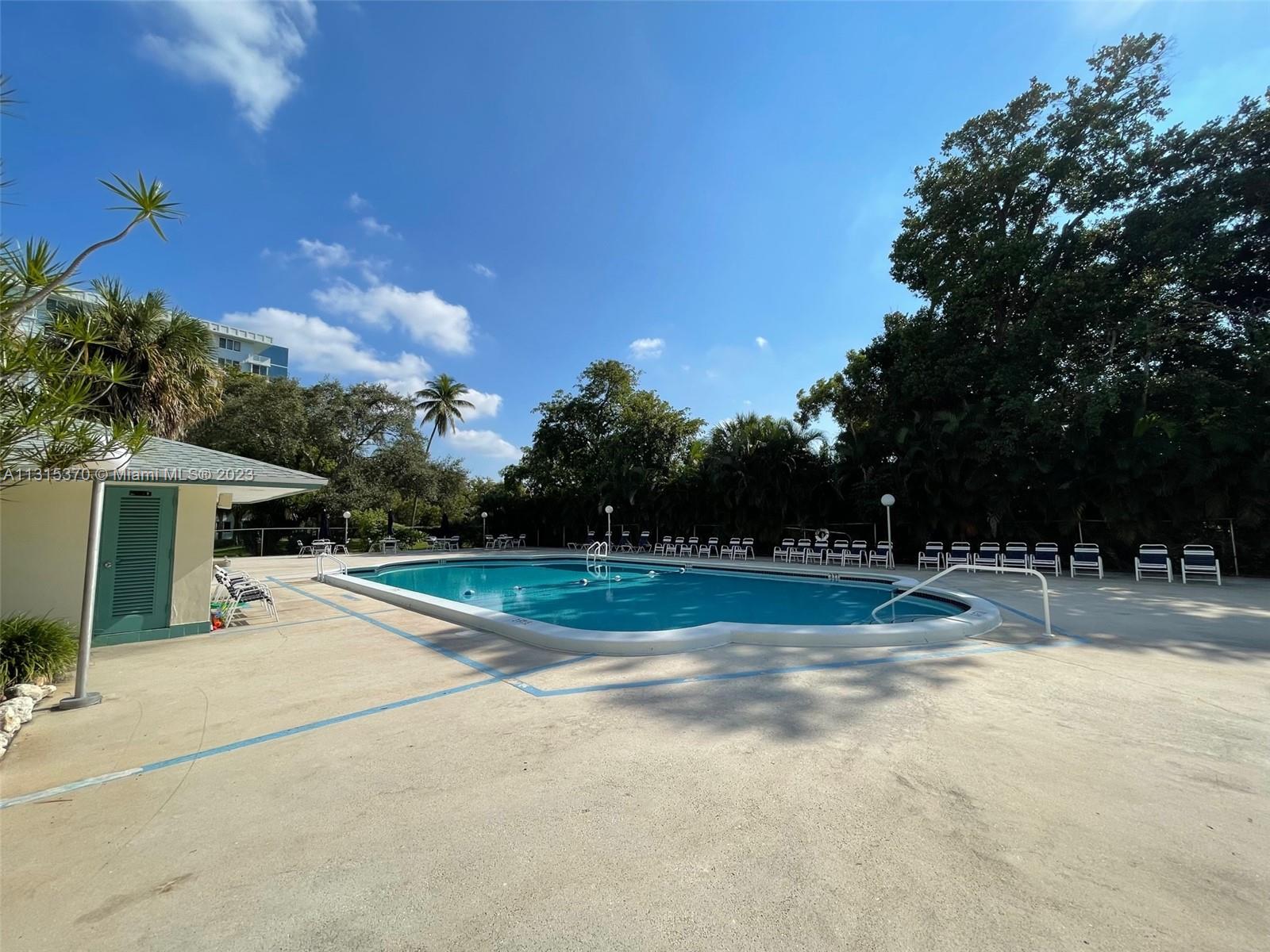 HILLCREST EAST NO 23 COND - Residential