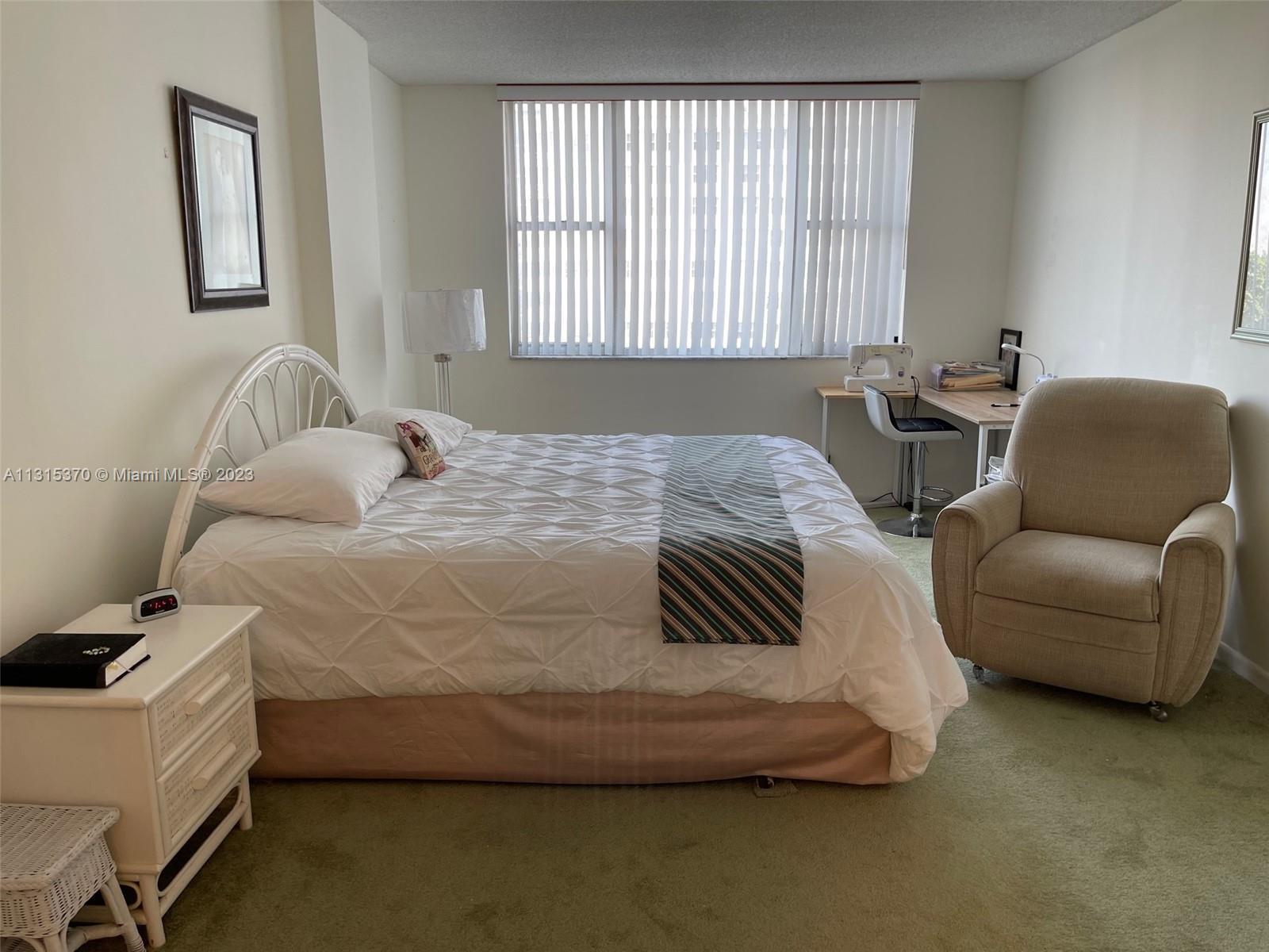 HILLCREST EAST NO 23 COND - Residential