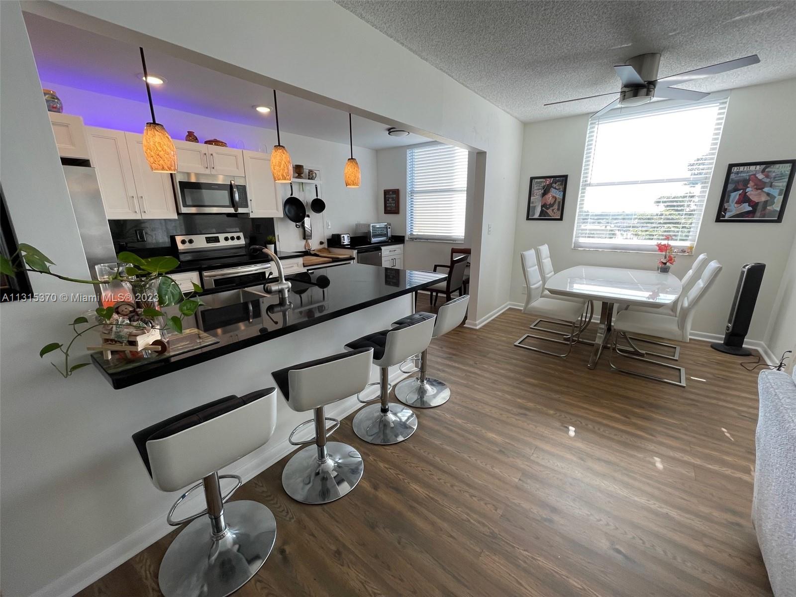 HILLCREST EAST NO 23 COND - Residential