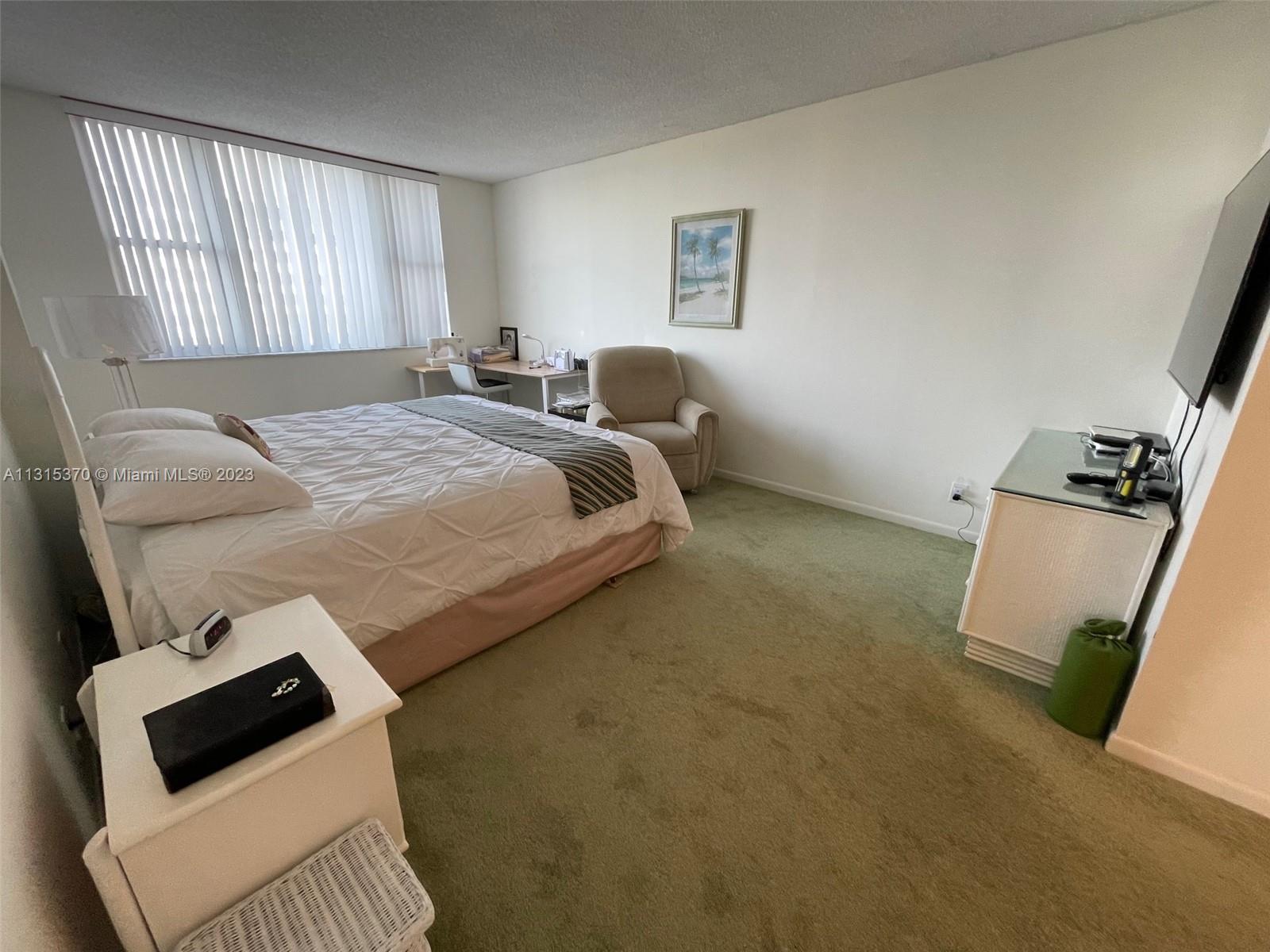 HILLCREST EAST NO 23 COND - Residential